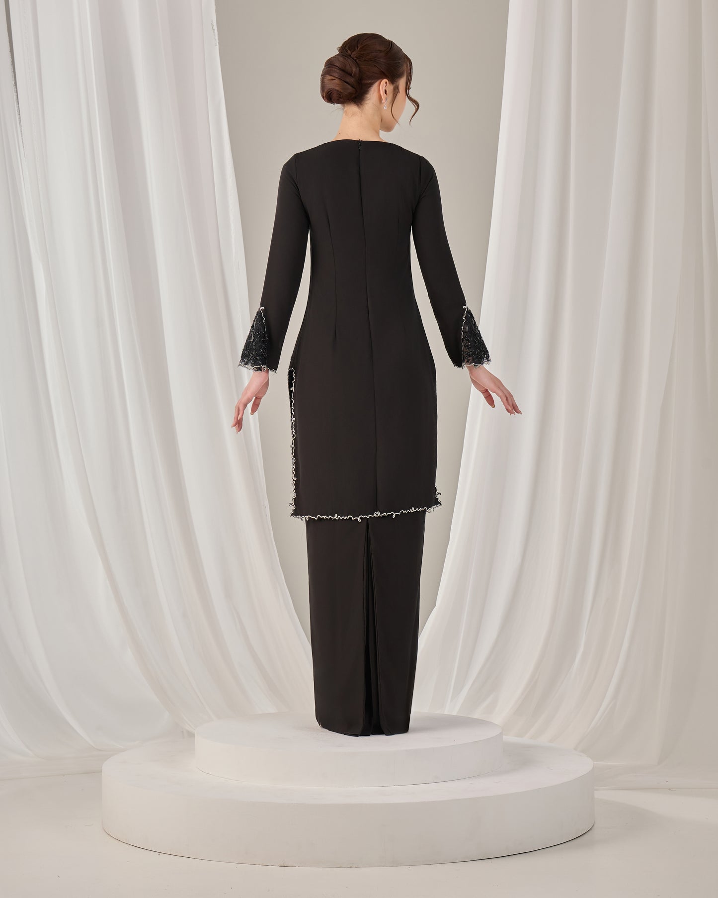 NOURIE KURUNG (BLACK)