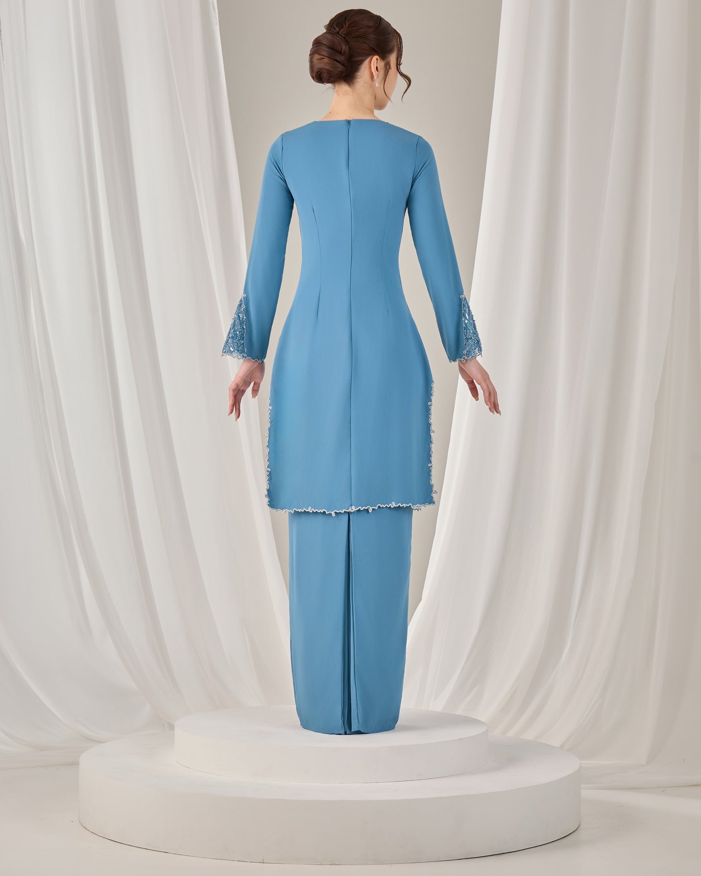 NOURIE KURUNG (DIAMOND BLUE)