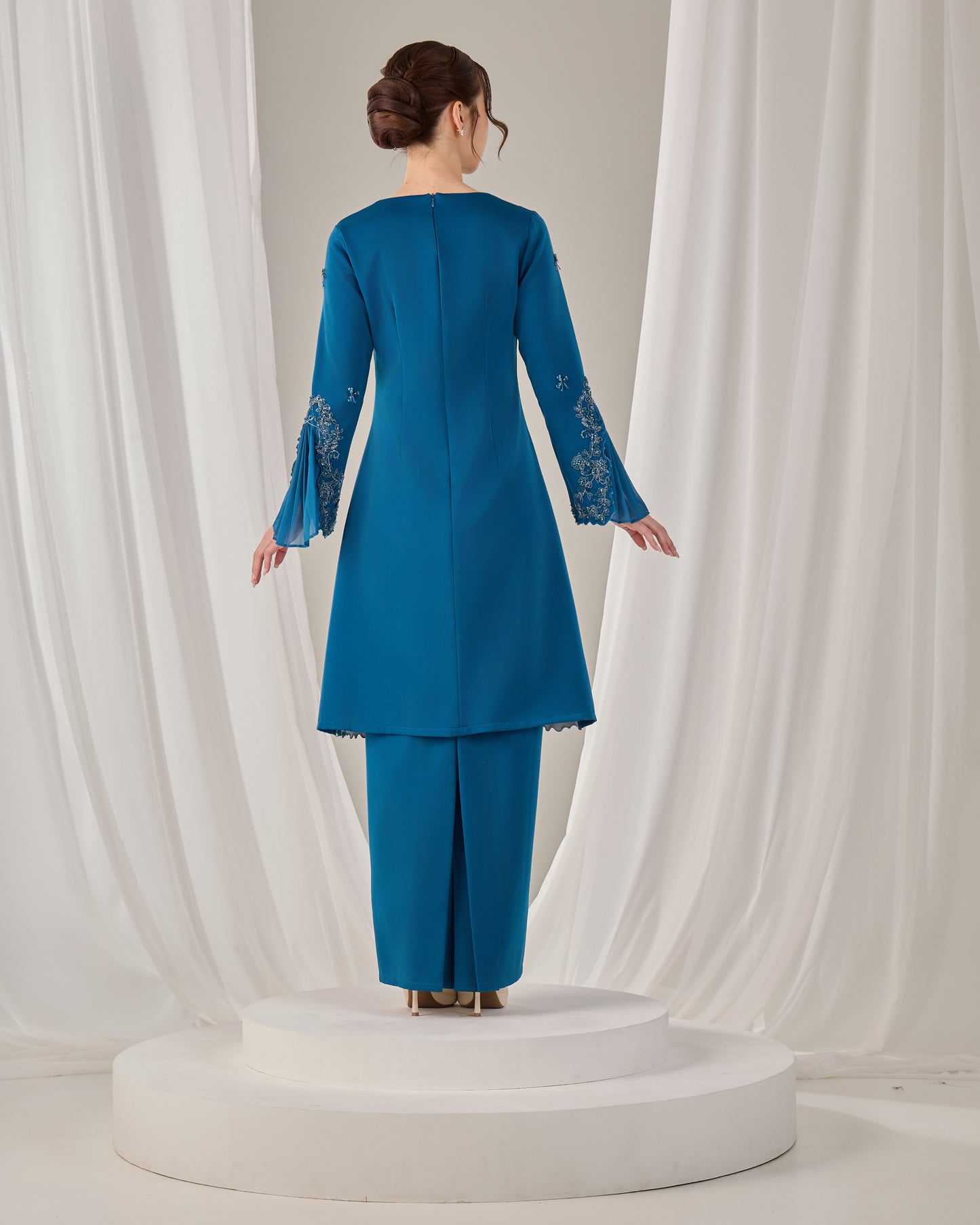 HAURA KURUNG (TEAL BLUE)