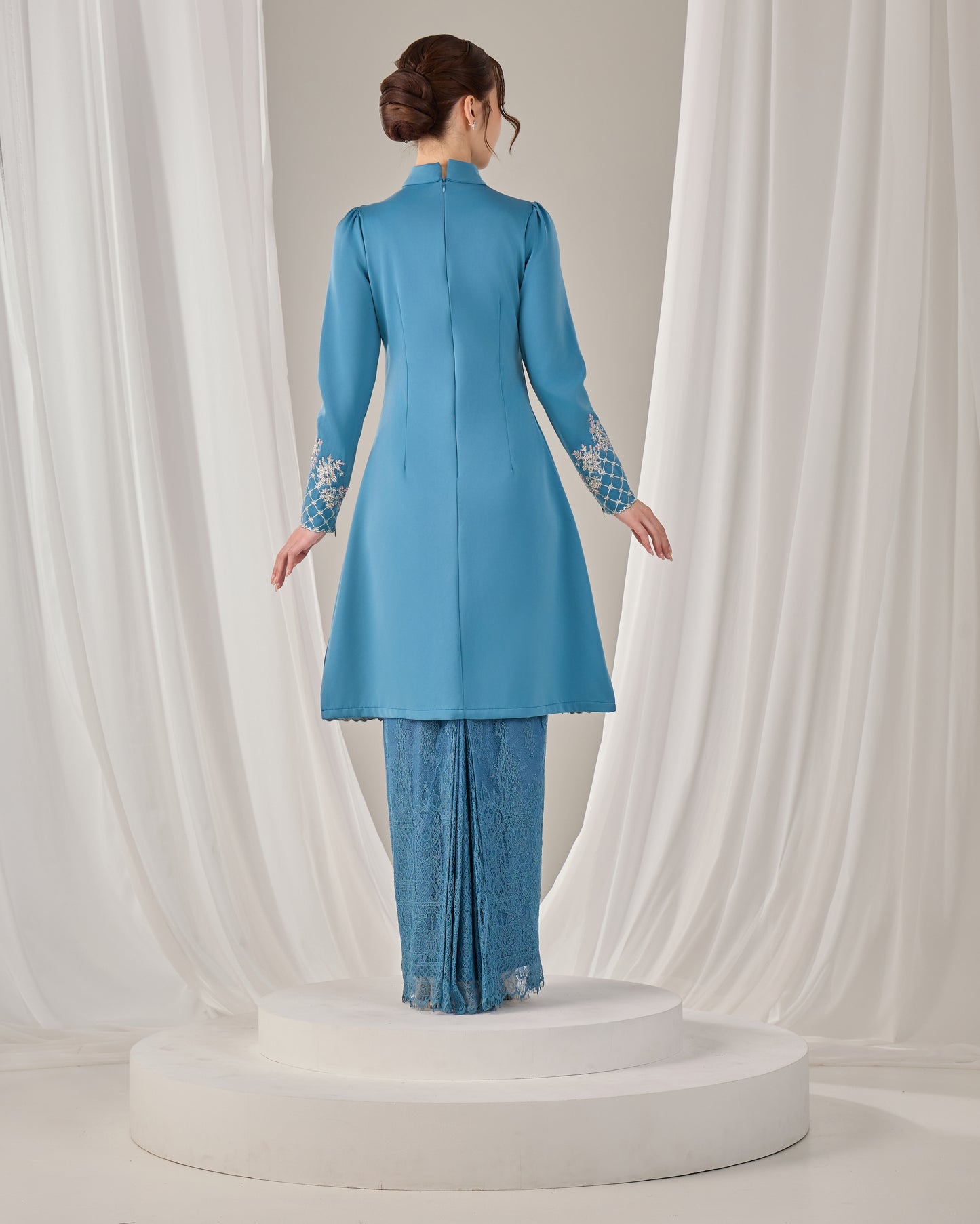 ISYANA KURUNG (DIAMOND BLUE)