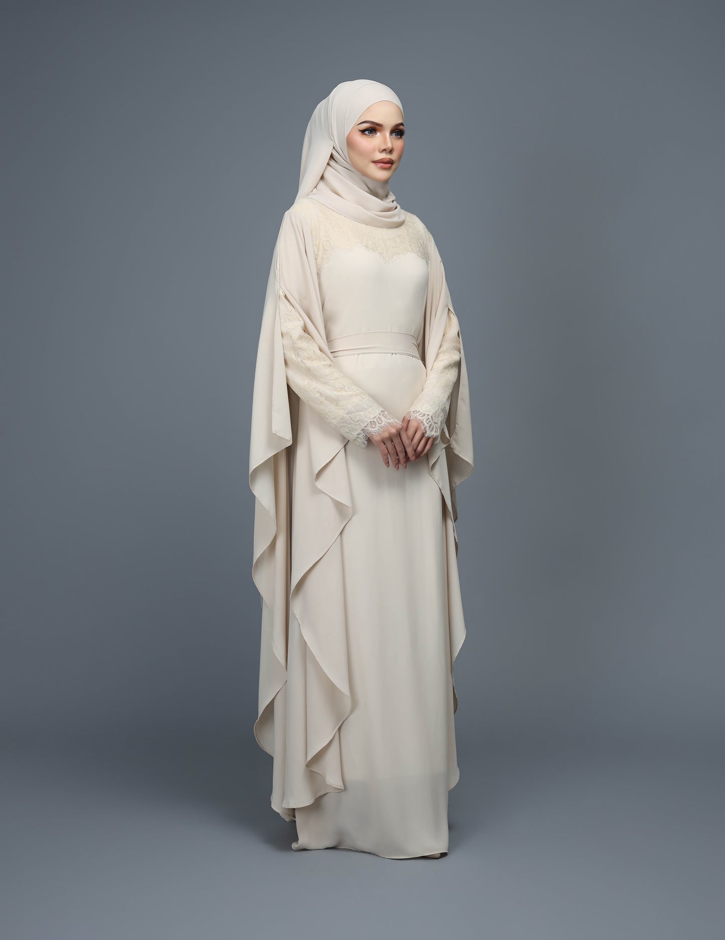 RAYNA ABAYA (CHAMPAGNE)