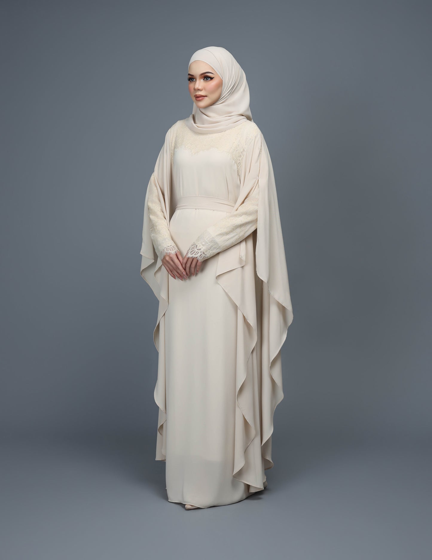 RAYNA ABAYA (CHAMPAGNE)