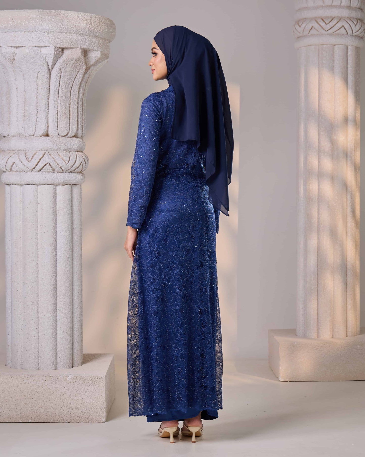 MINOR DEFECT REFA DRESS (NAVY BLUE)