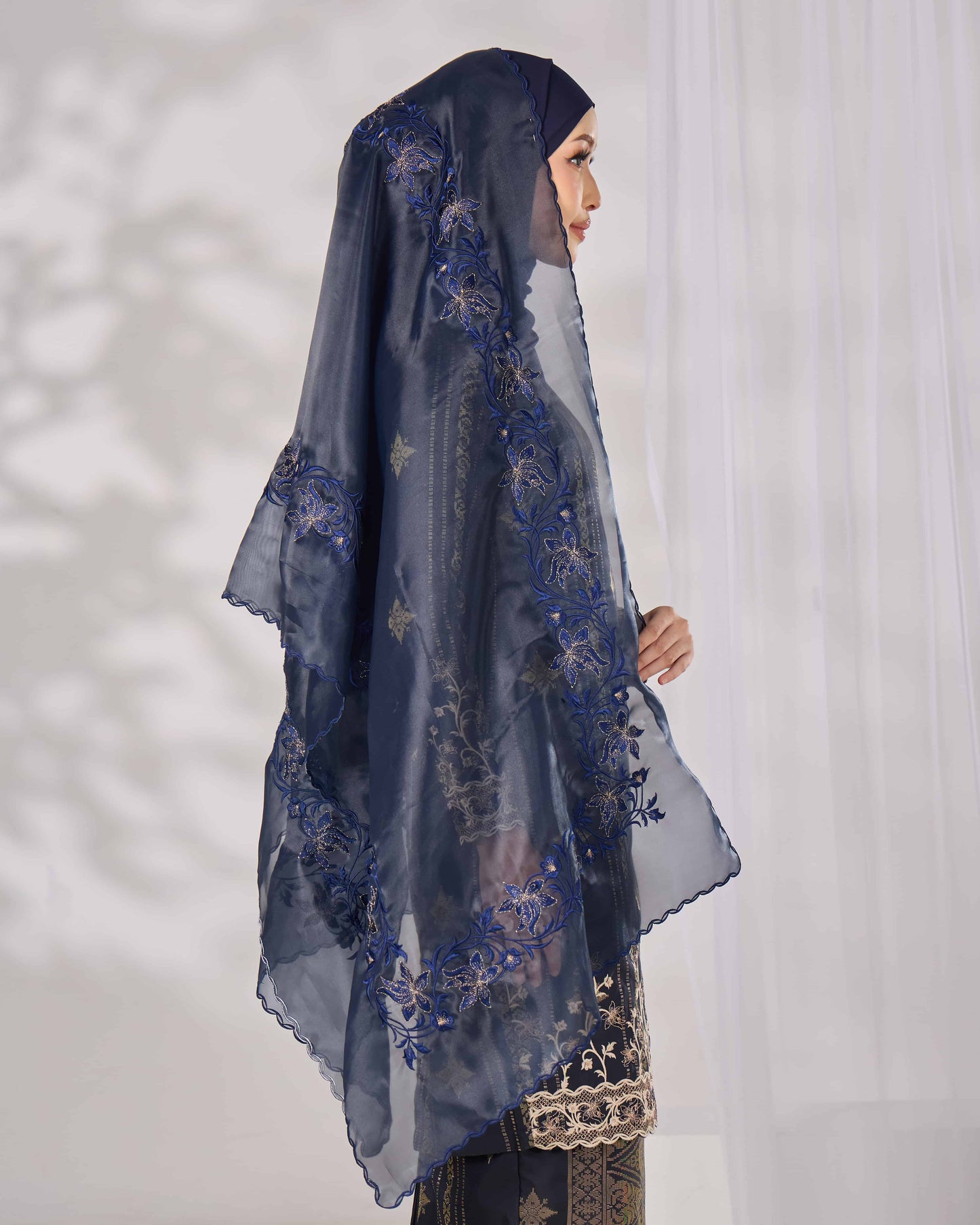 DAHLIA SELENDANG (NAVY BLUE)