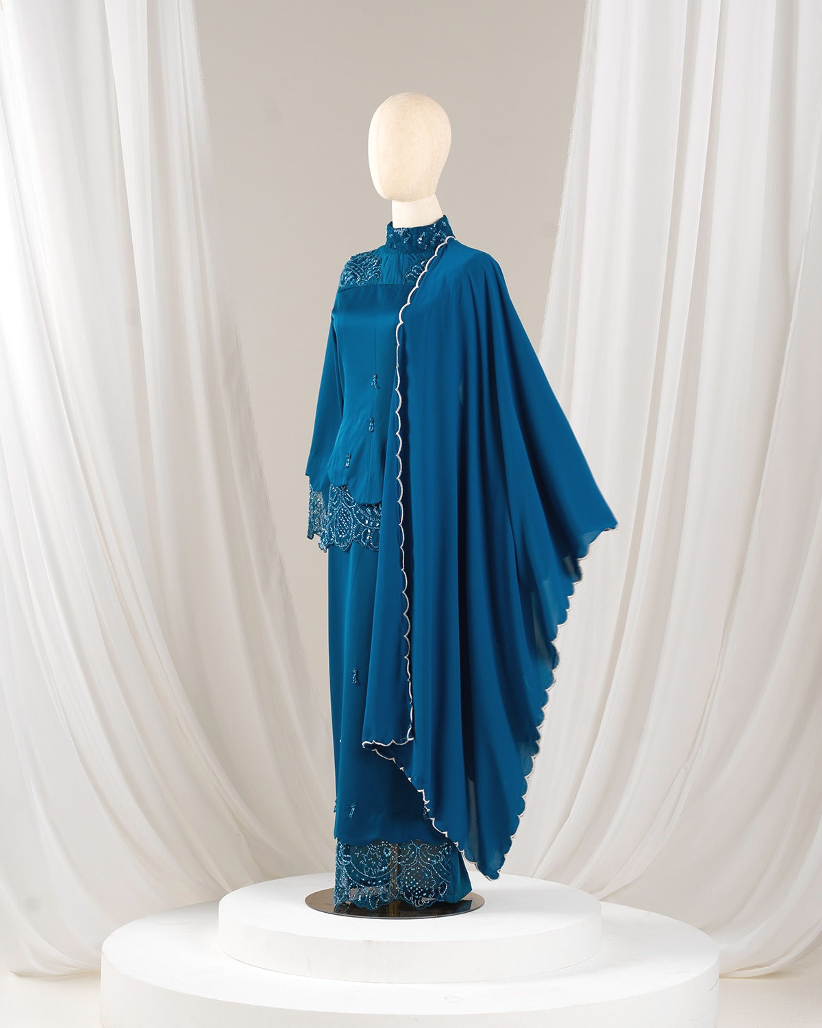 IRINA SELENDANG (TEAL BLUE)