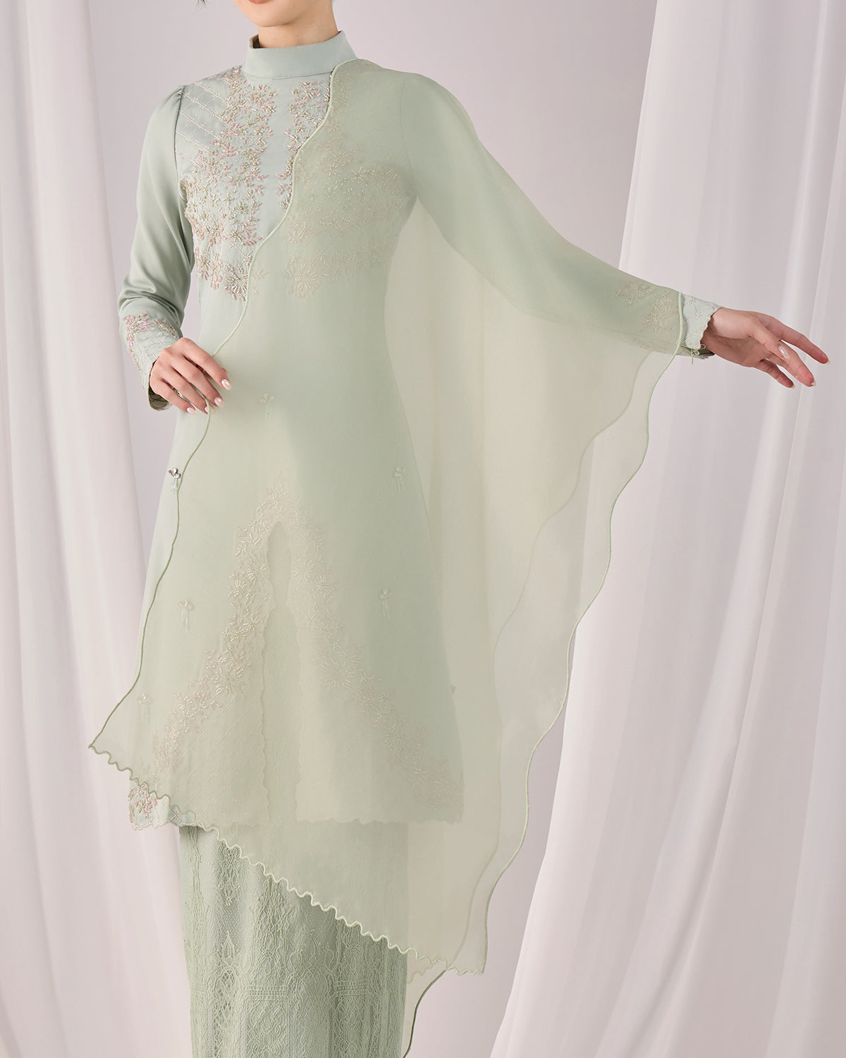 ALAIA SELENDANG (GREEN TEA )