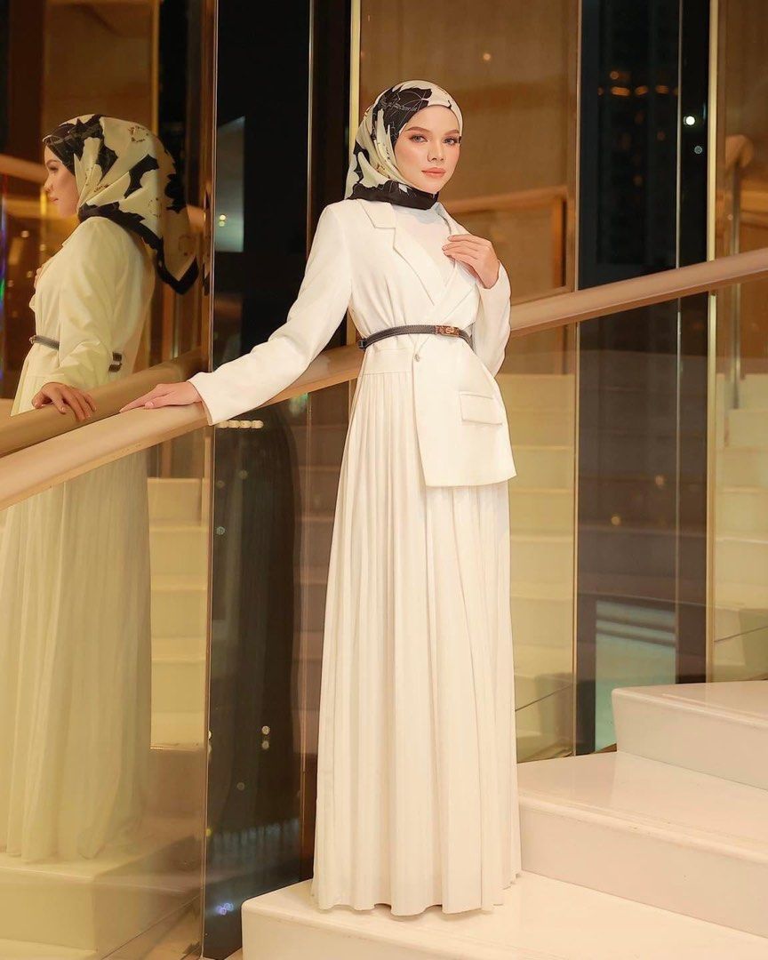 MINOR DEFECT AMORA SUIT DRESS (NUDE)
