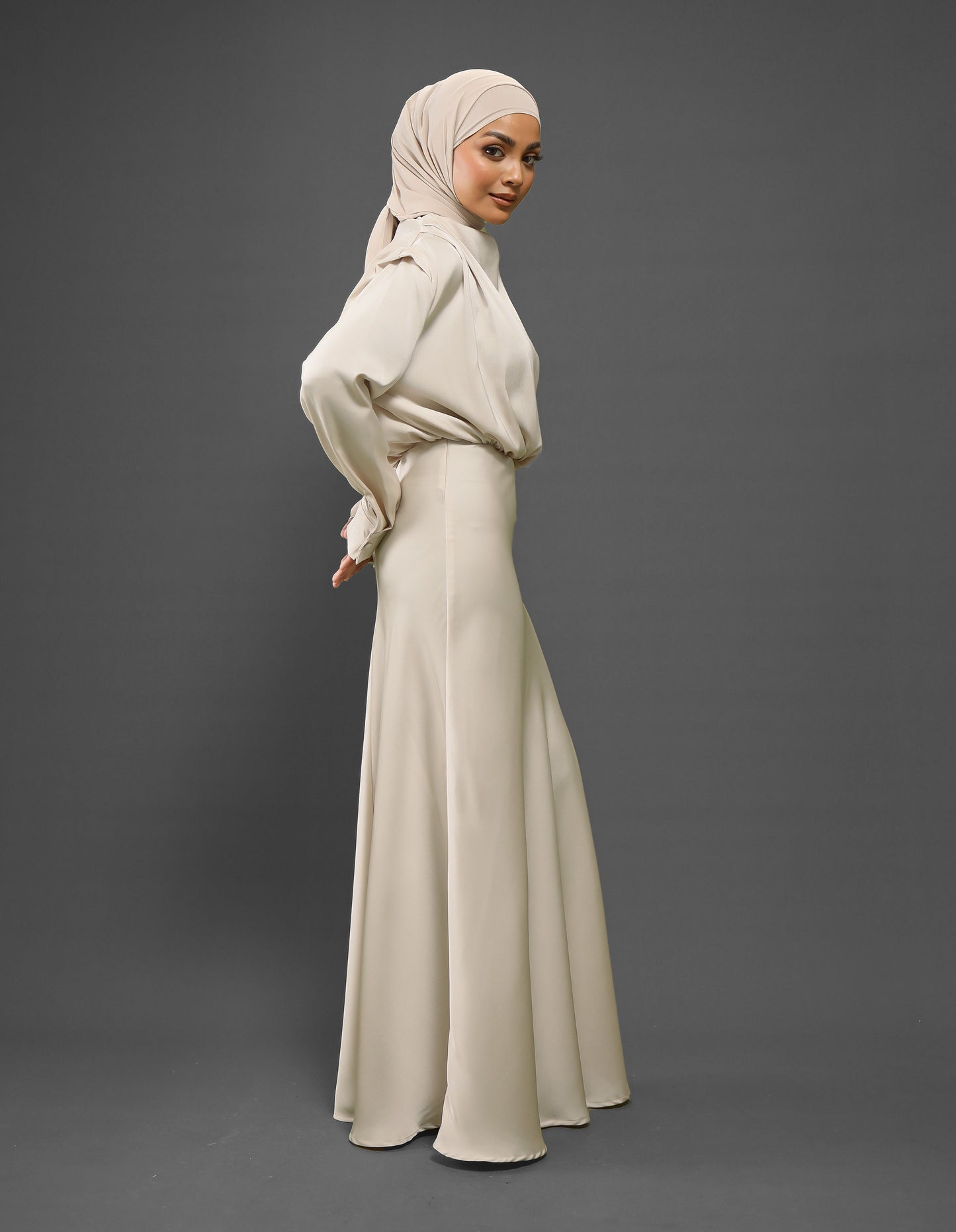LAURENT DRESS (CHAMPAGNE)