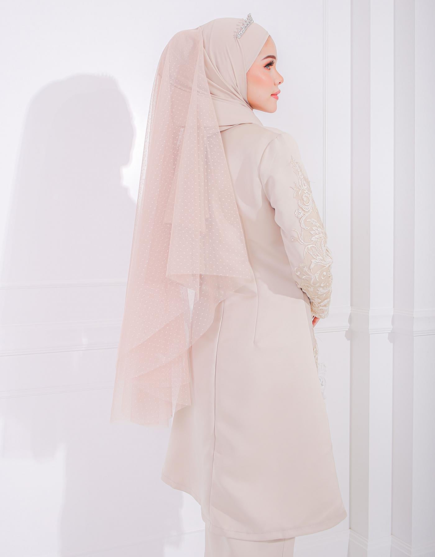 VEIL POLKA DOT CODE A10 (CHAMPAGNE)