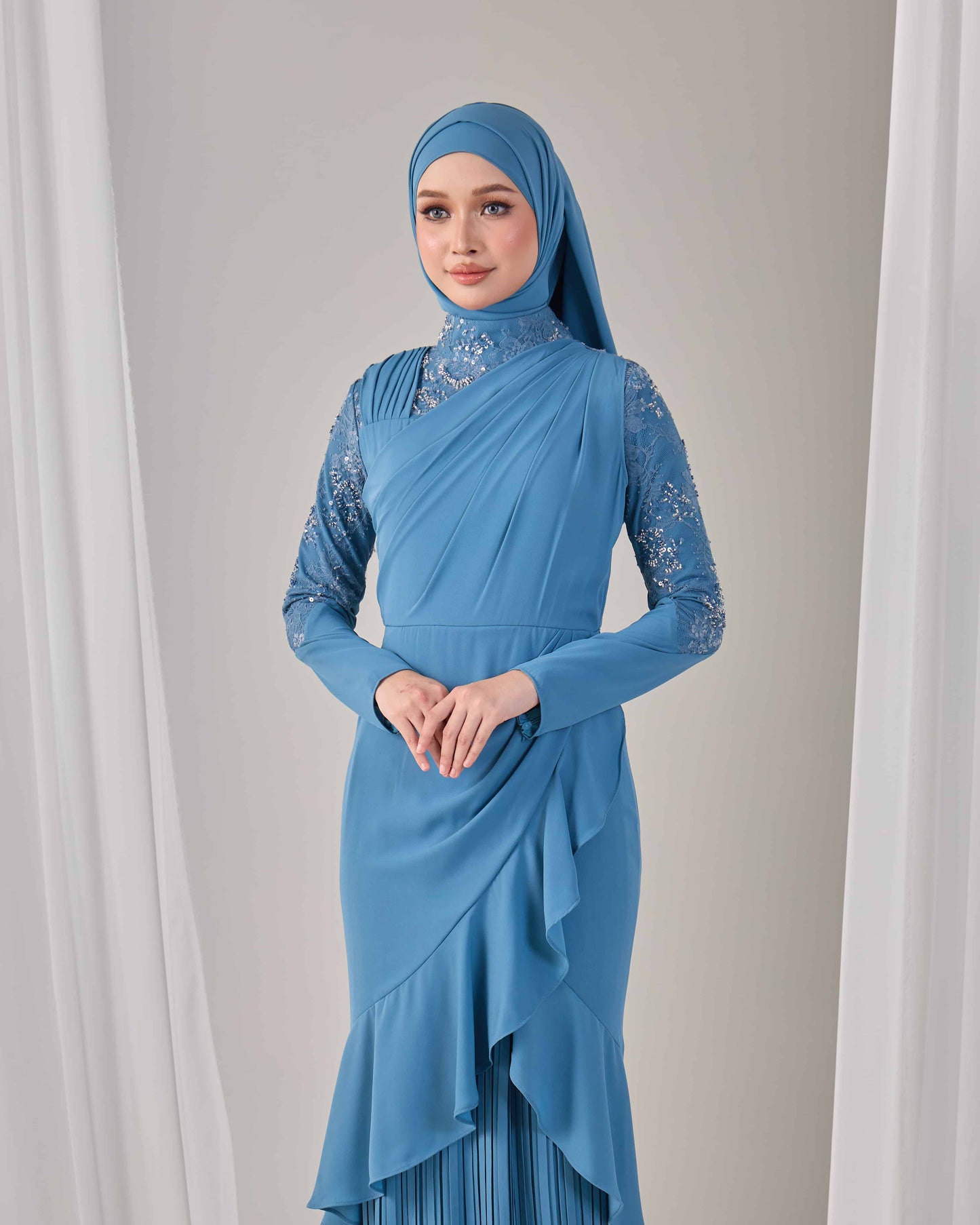 RAELYN DRESS (DIAMOND BLUE)