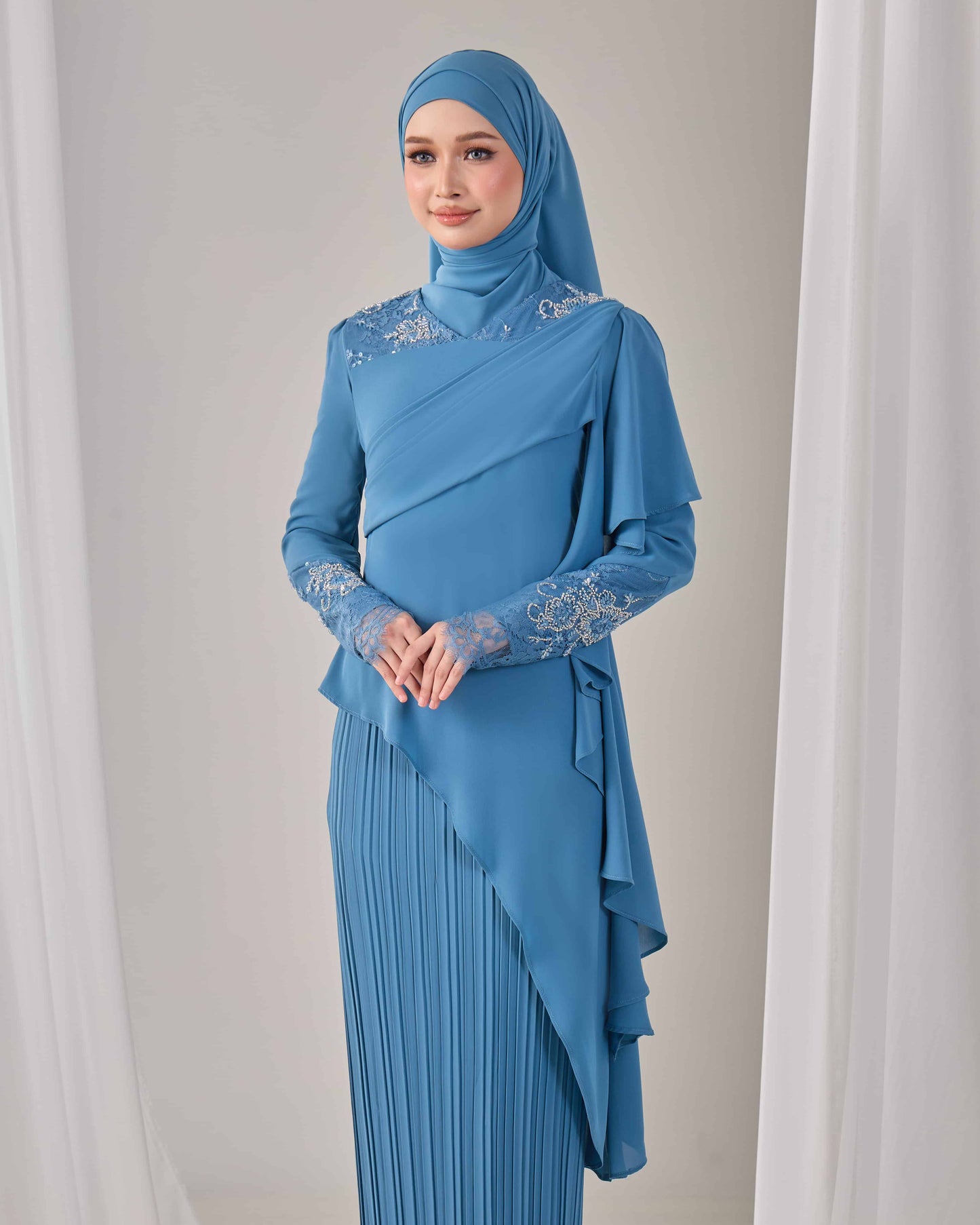 ADALINE DRESS (DIAMOND BLUE)