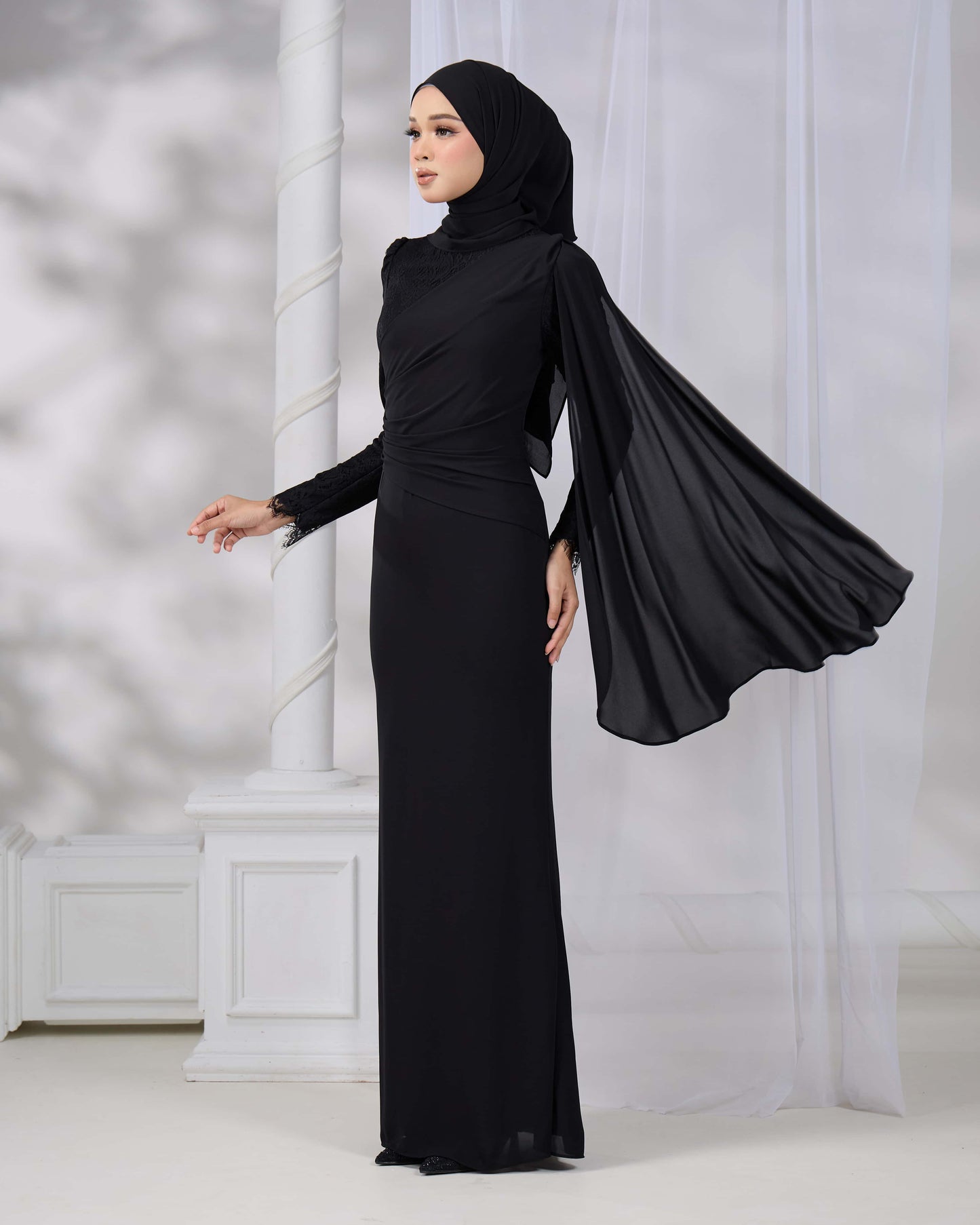 BRYNDA DRESS (BLACK)