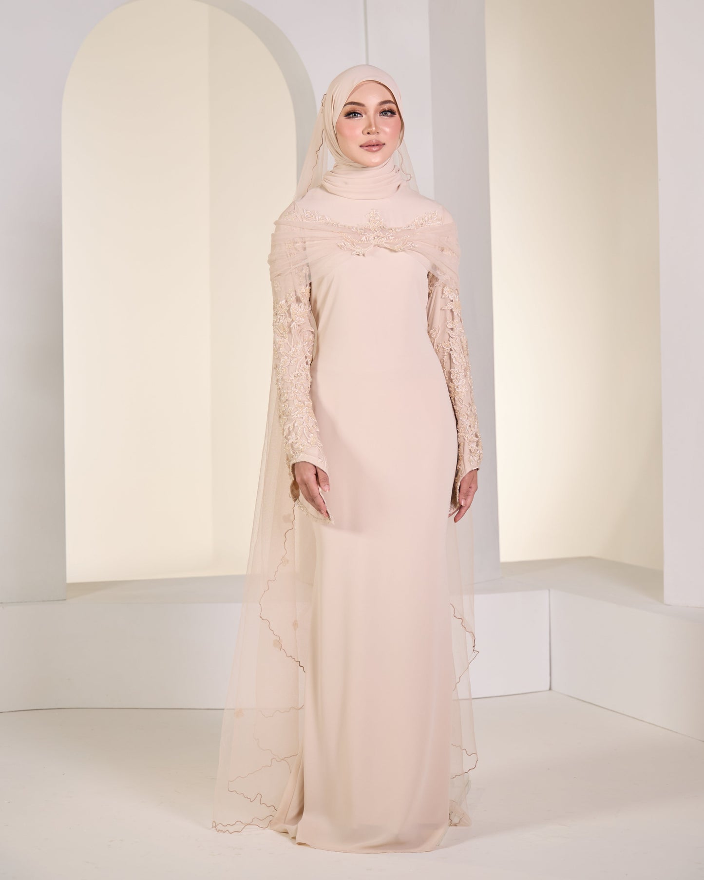MINOR DEFECT DARLENE DRESS ( CHAMPAGNE )