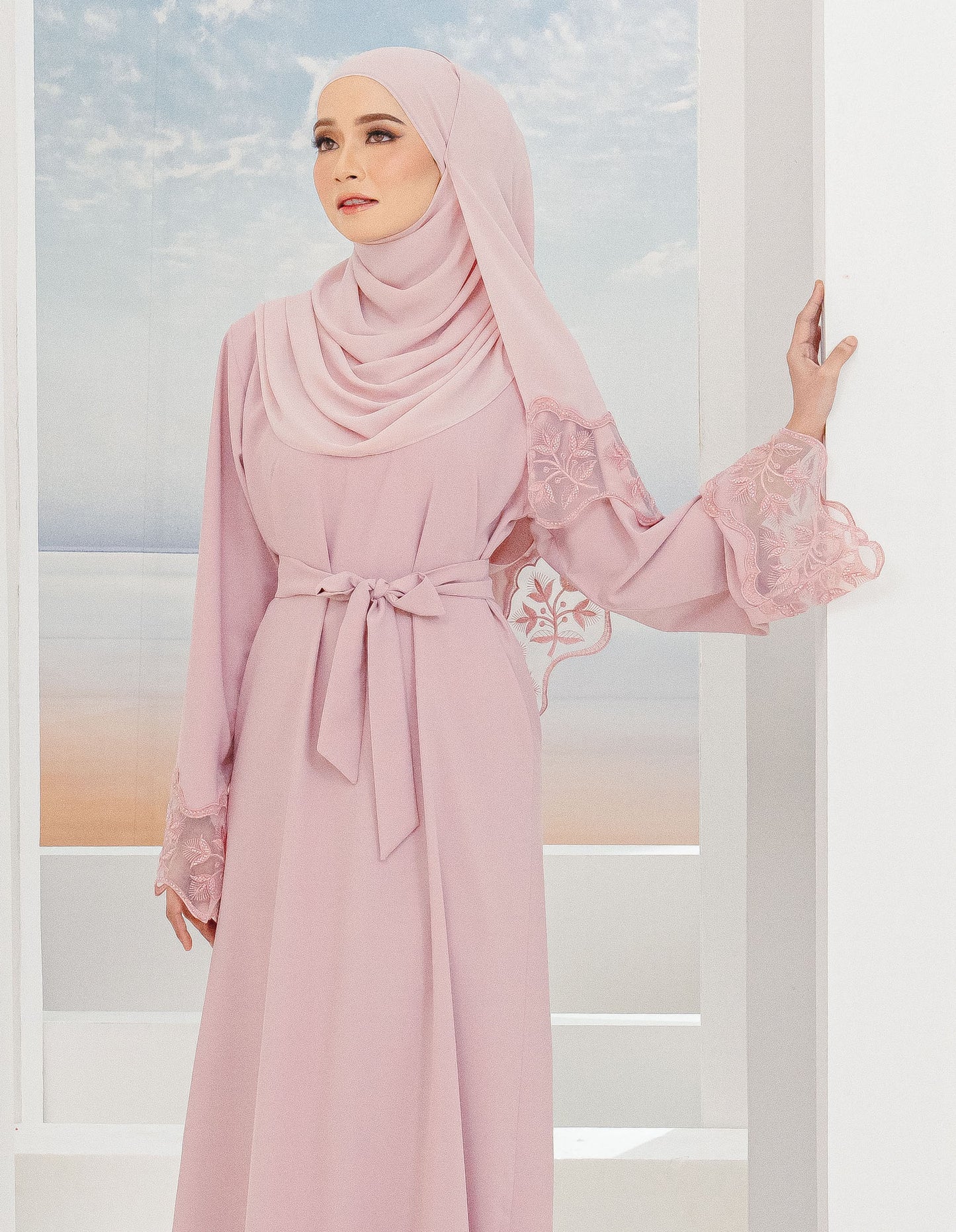 KAIRINA ABAYA (DUSTY PINK)