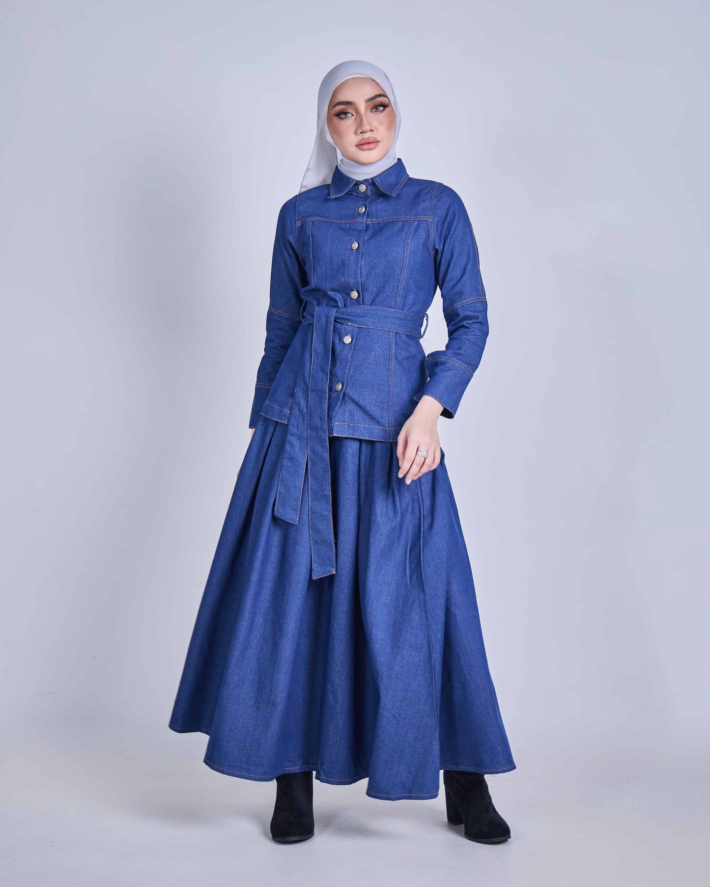 FEYRA DENIM BELTED JACKET (LIGHT BLUE)