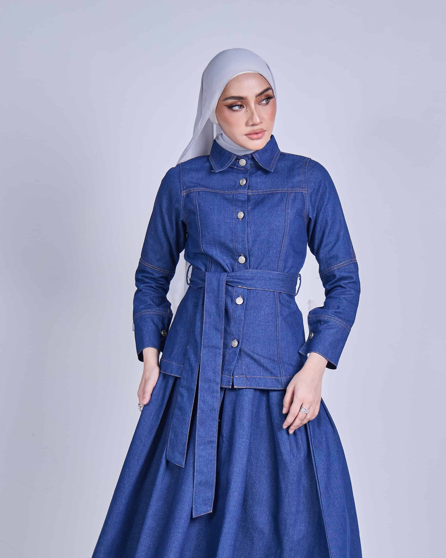 FEYRA DENIM BELTED JACKET (LIGHT BLUE)