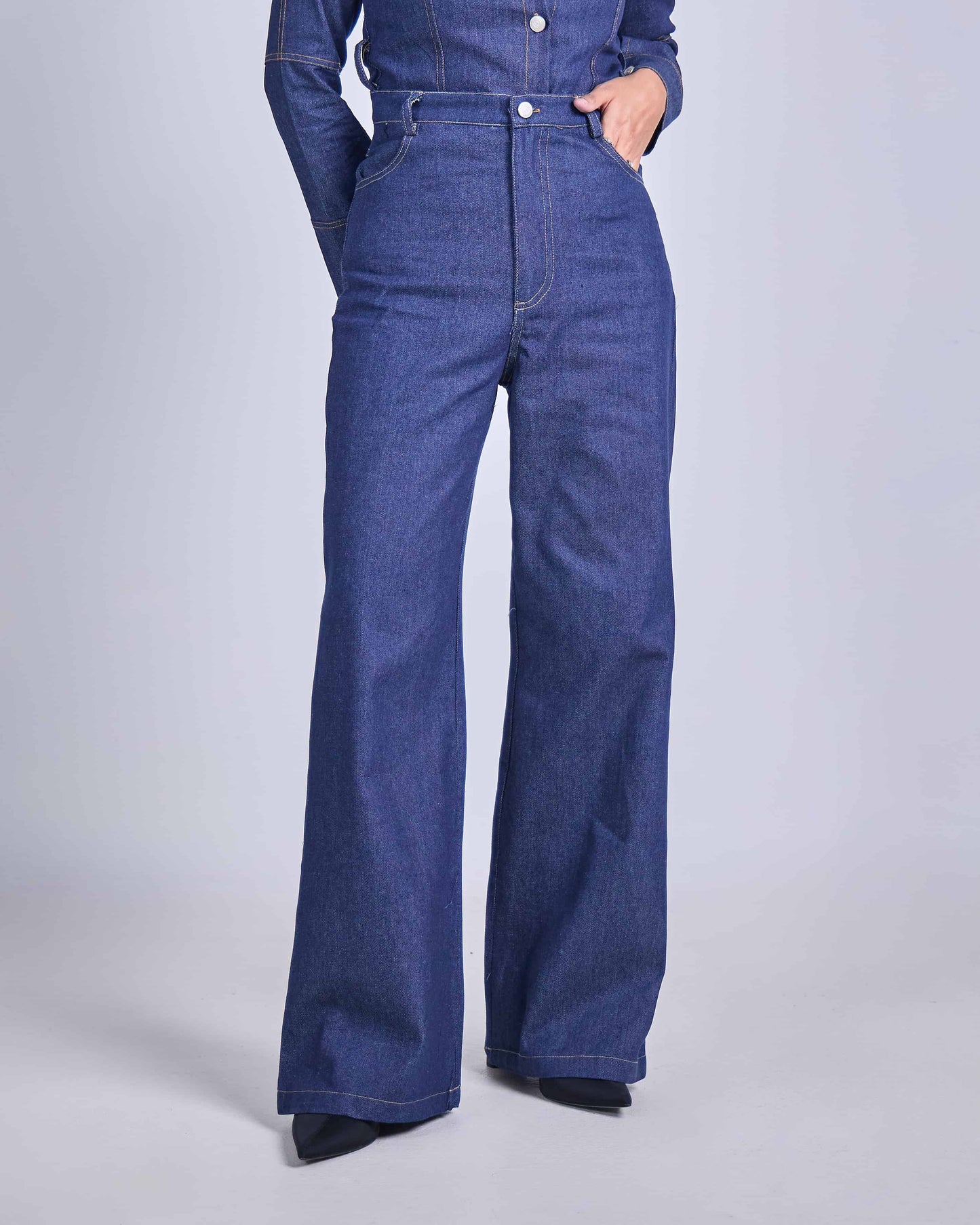 TIANA HIGH-WAIST DENIM PANTS (DARK BLUE)