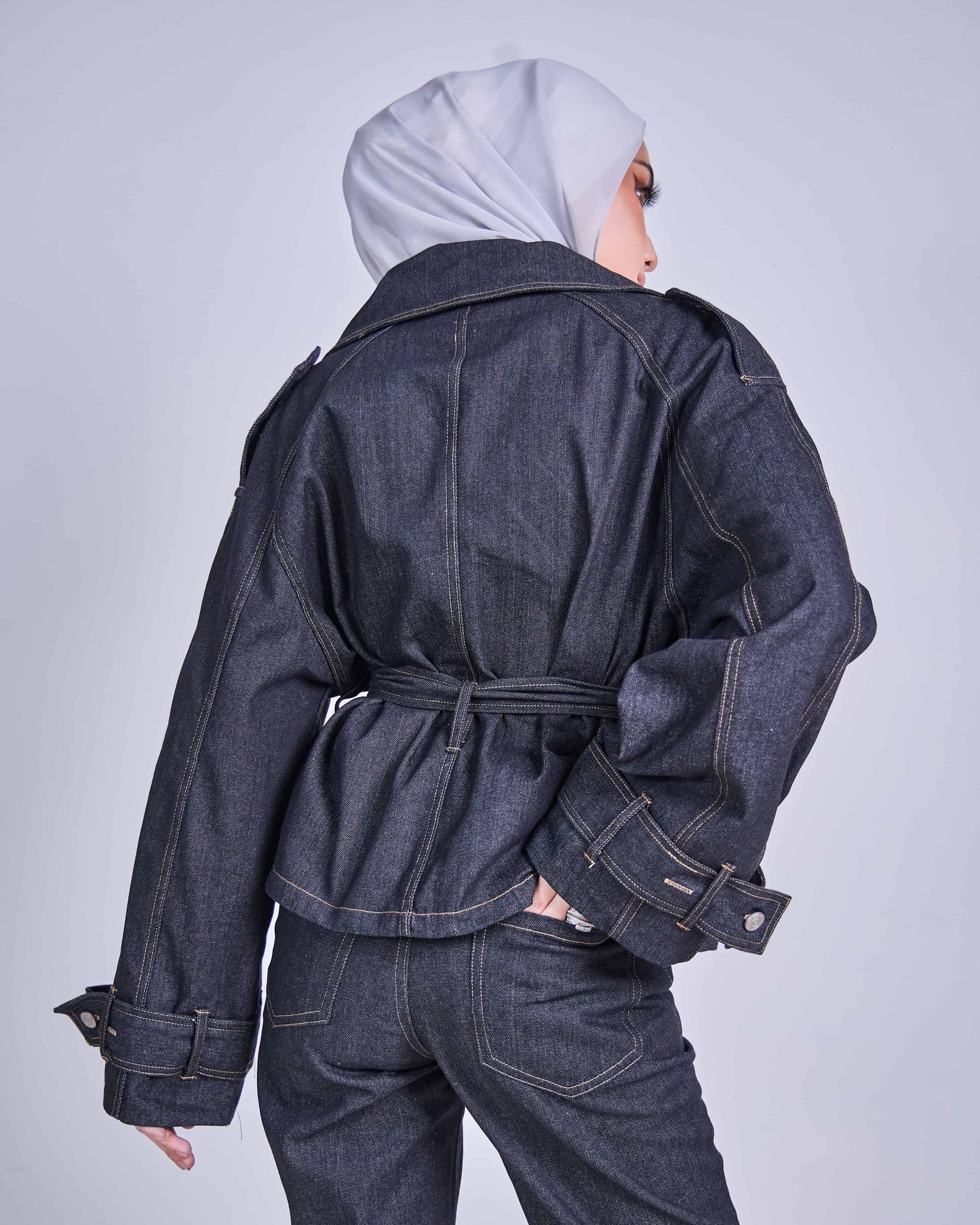 ELLIE DENIM BELTED JACKET (BLACK)