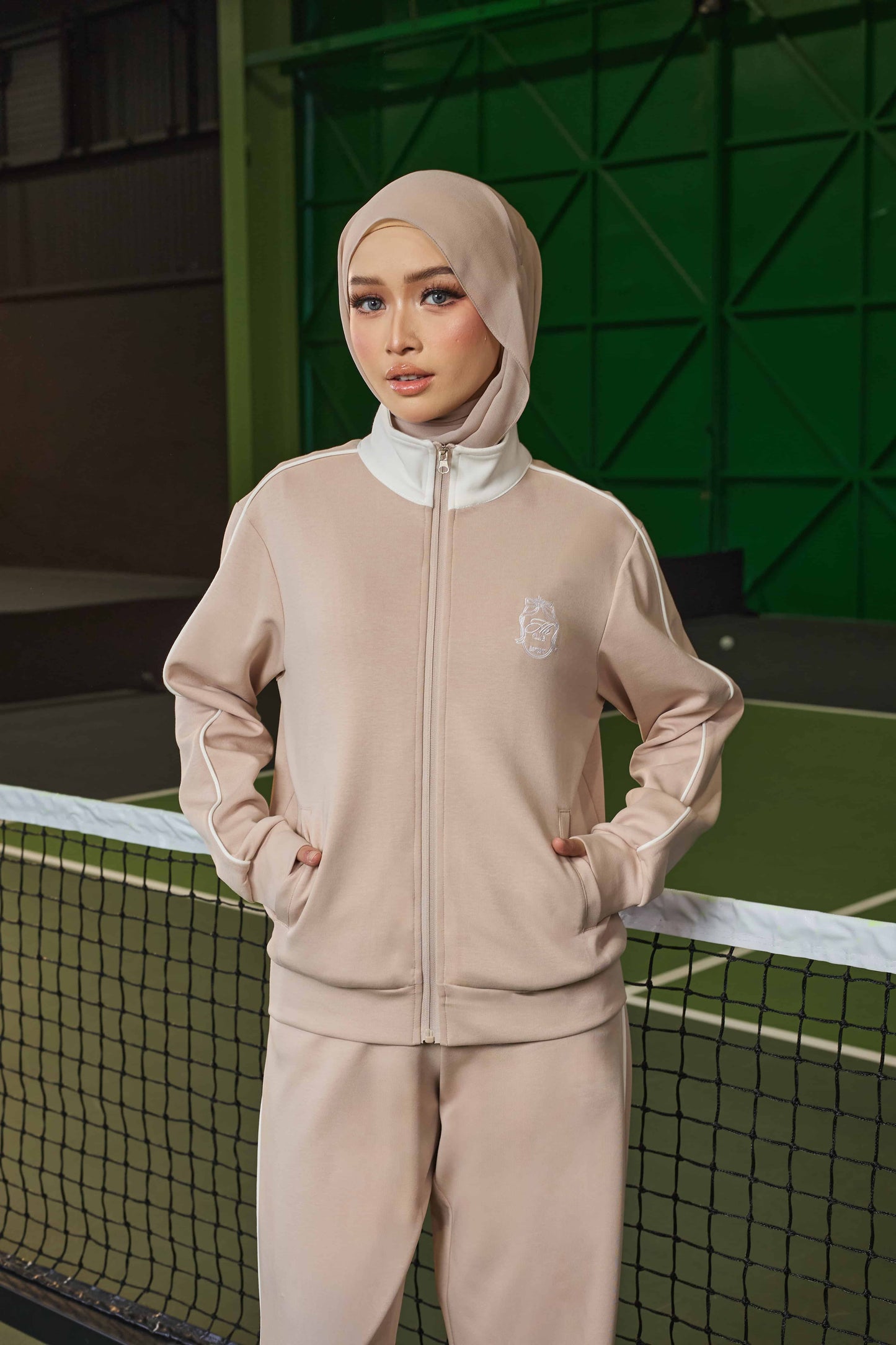 AVERY ZIPPER JUMPER (NUDE)