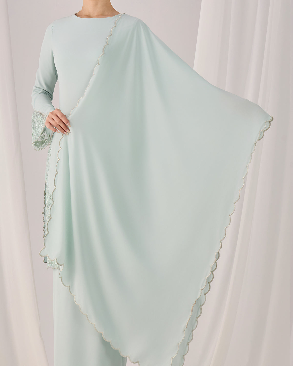 IRINA SELENDANG (MINT GREEN)