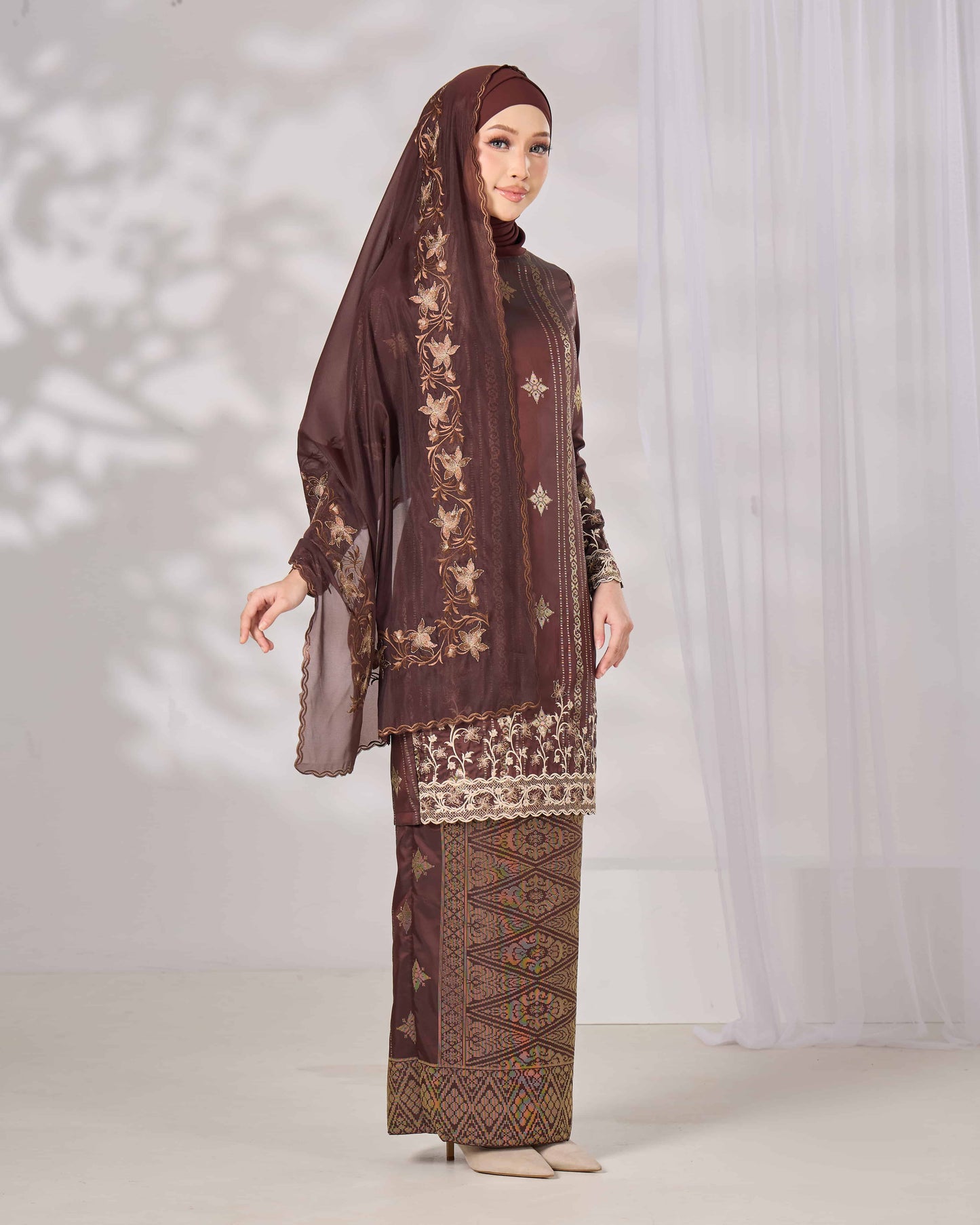 DAHLIA KURUNG (BROWN)