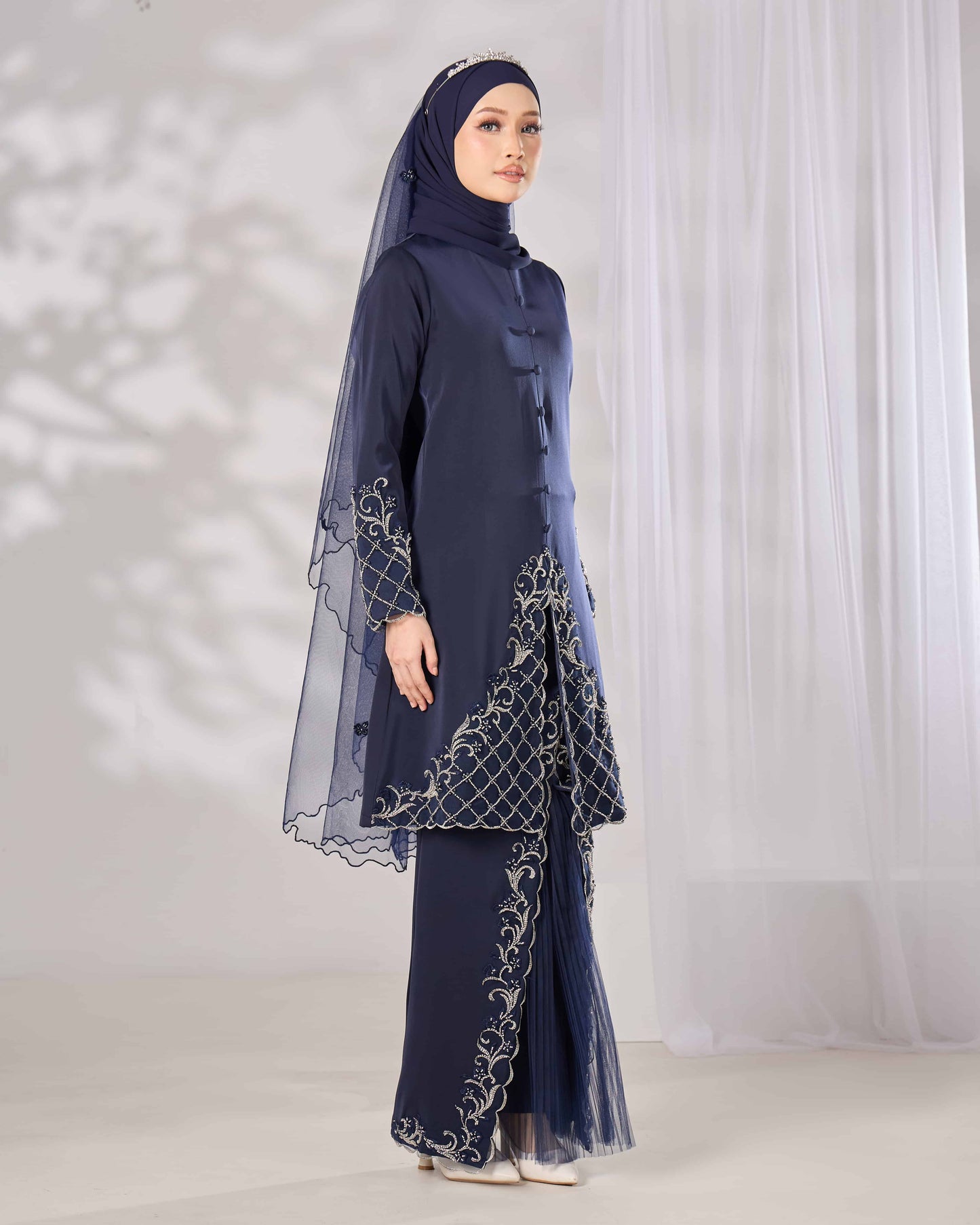 CEMPAKA KURUNG (NAVY BLUE)
