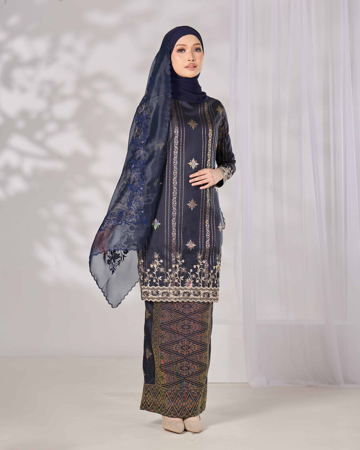 DAHLIA KURUNG (NAVY BLUE)