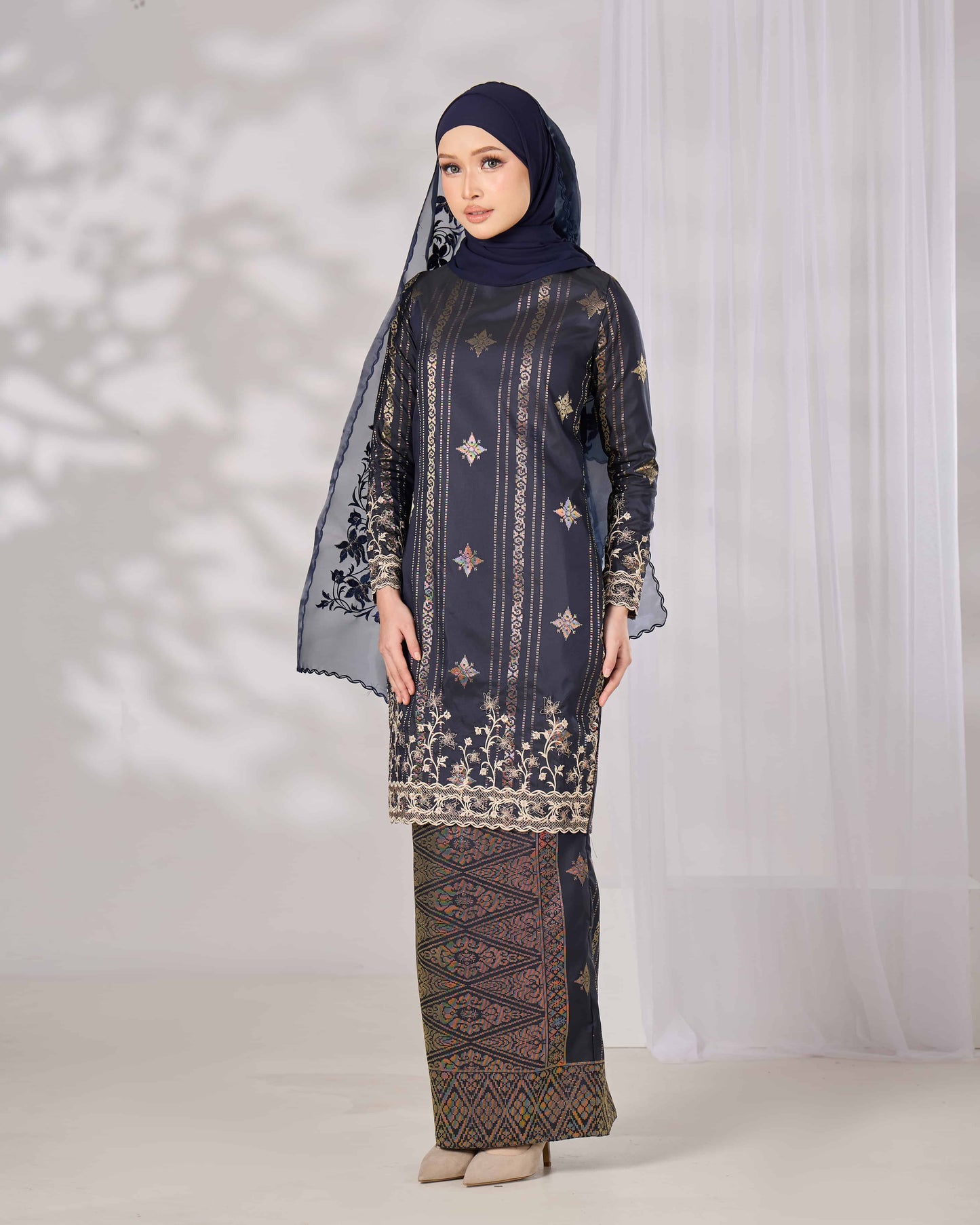 DAHLIA KURUNG (NAVY BLUE)