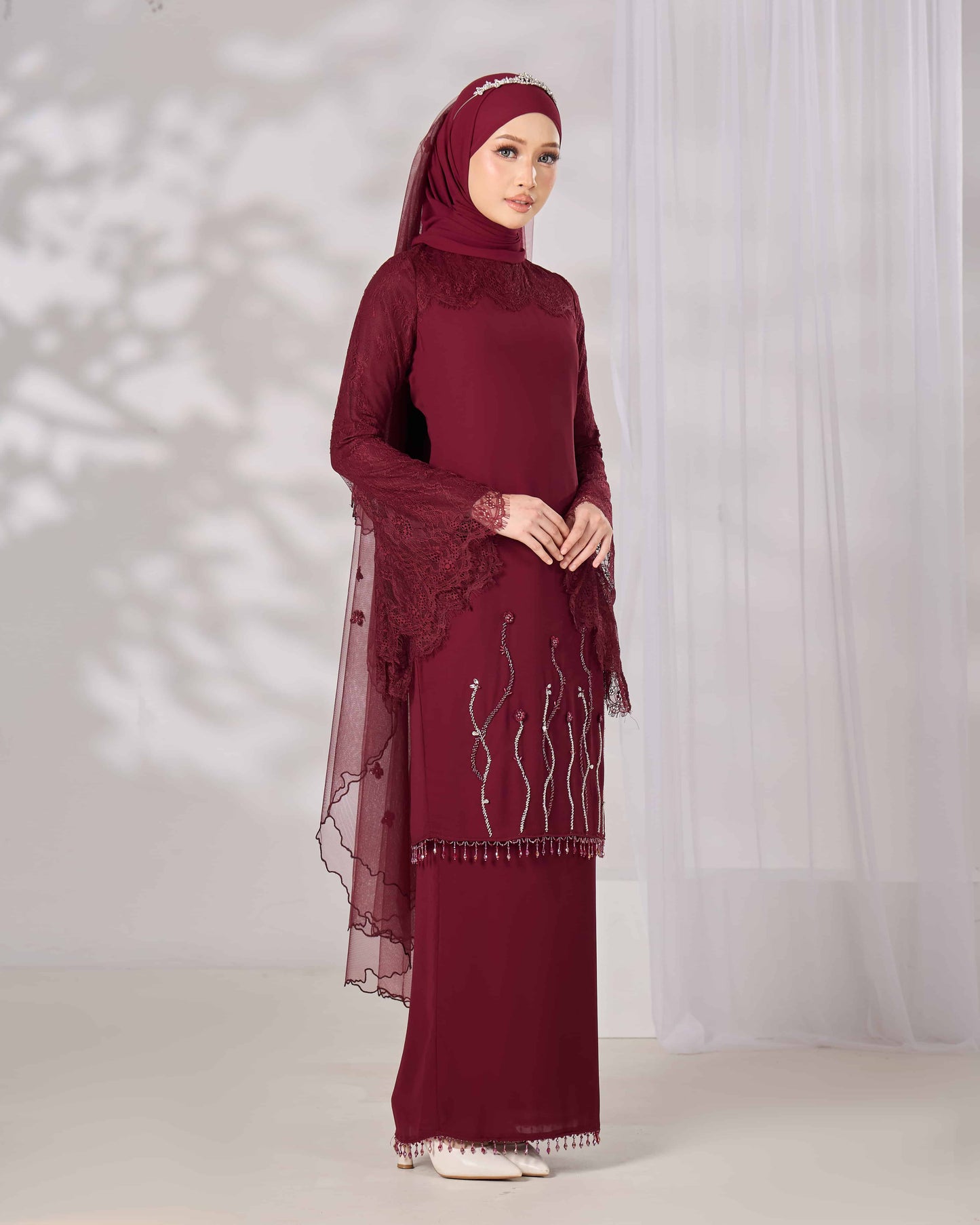 HELIANA KURUNG (BURGUNDY)