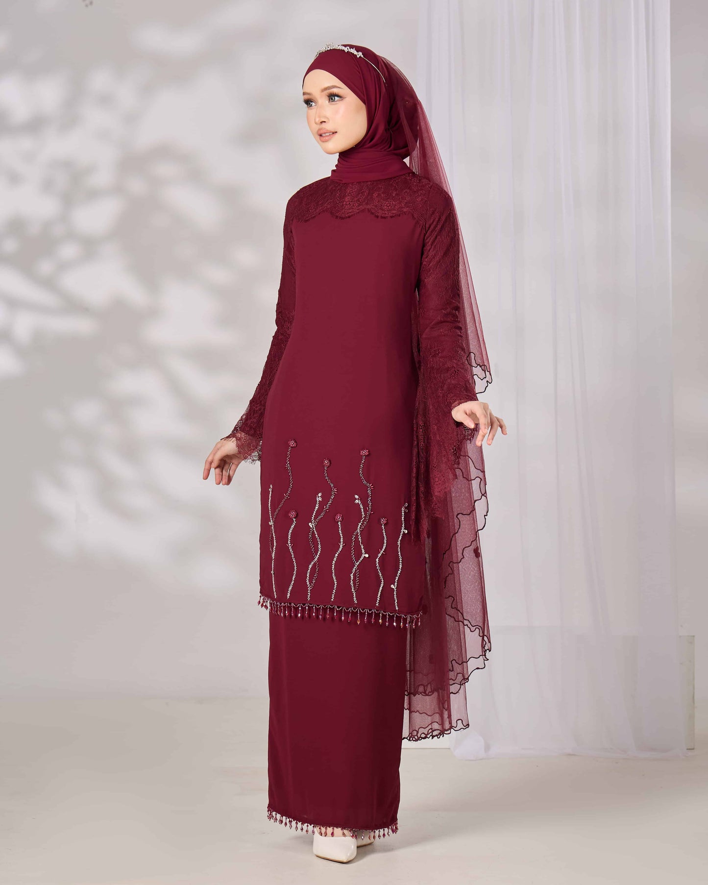 HELIANA KURUNG (BURGUNDY)