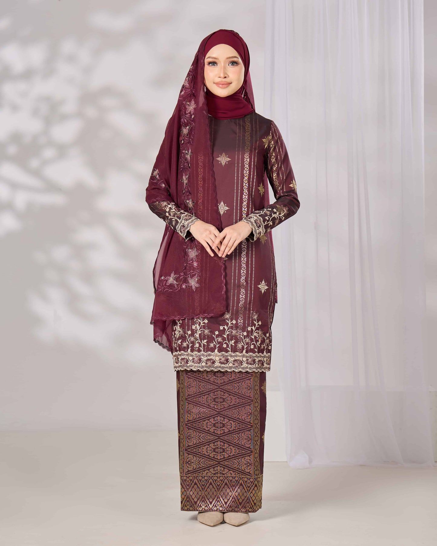 DAHLIA KURUNG (BURGUNDY)