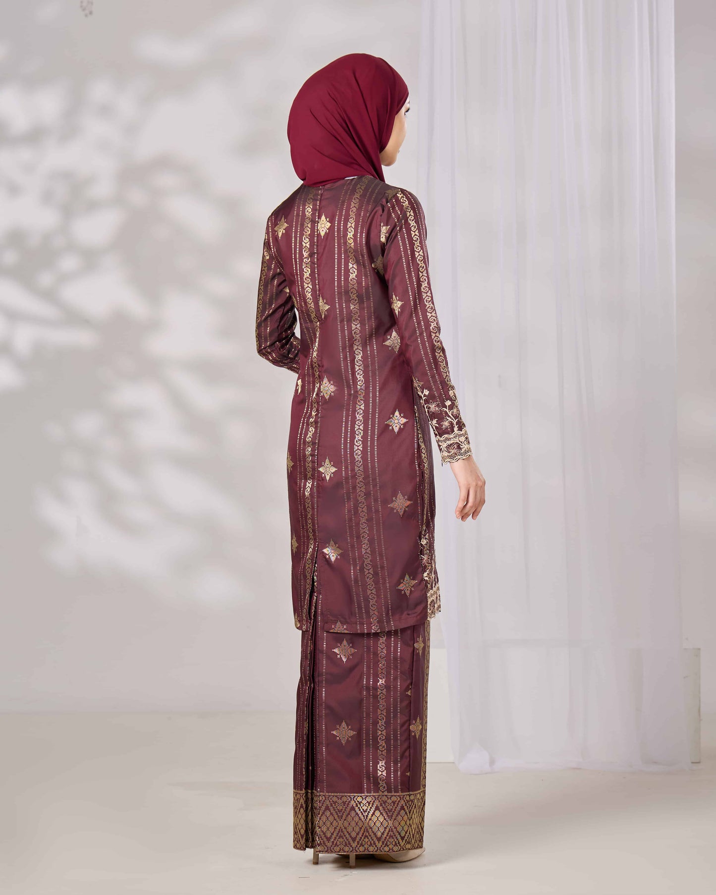 DAHLIA KURUNG (BURGUNDY)