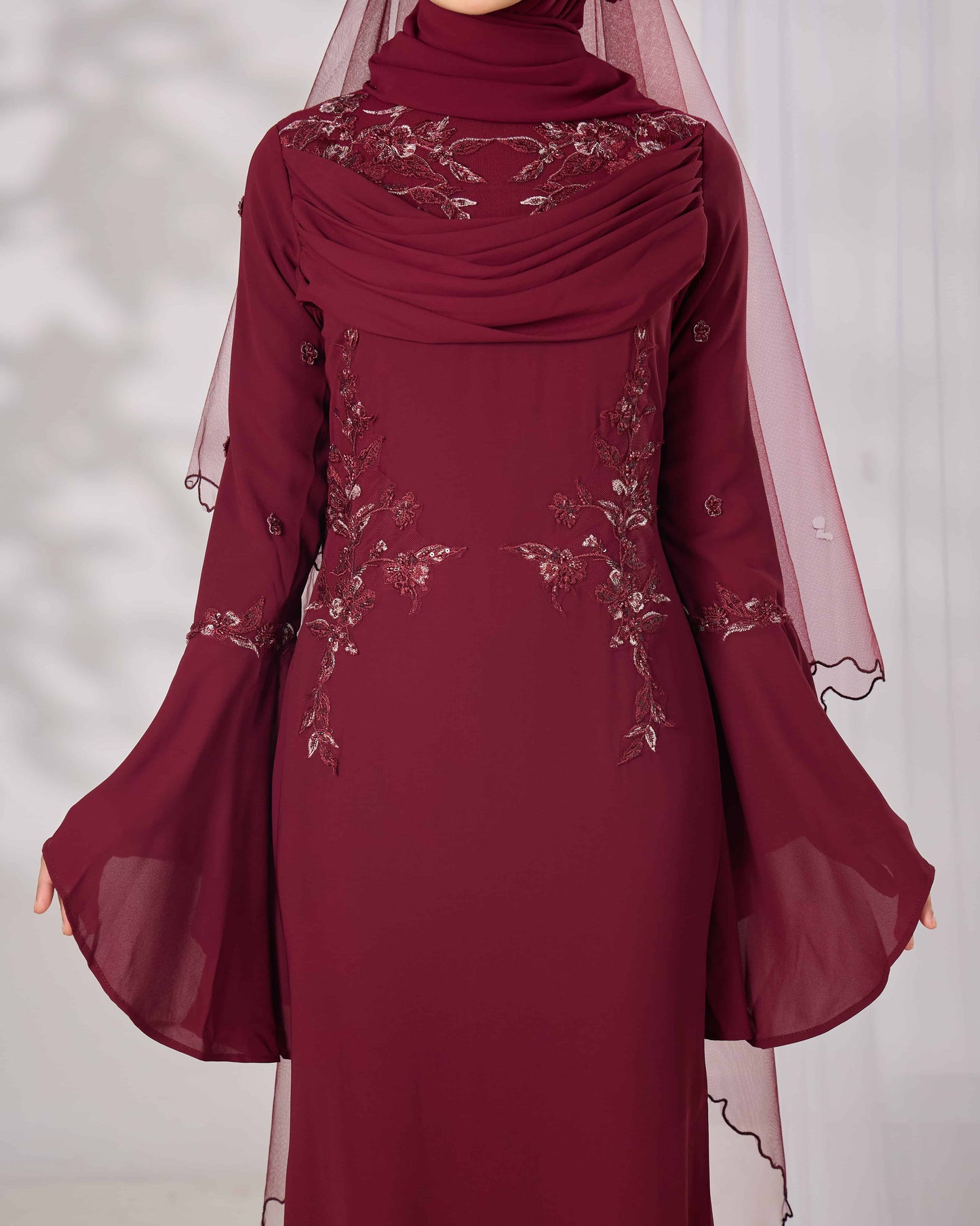 ARISSA DRESS (BURGUNDY)