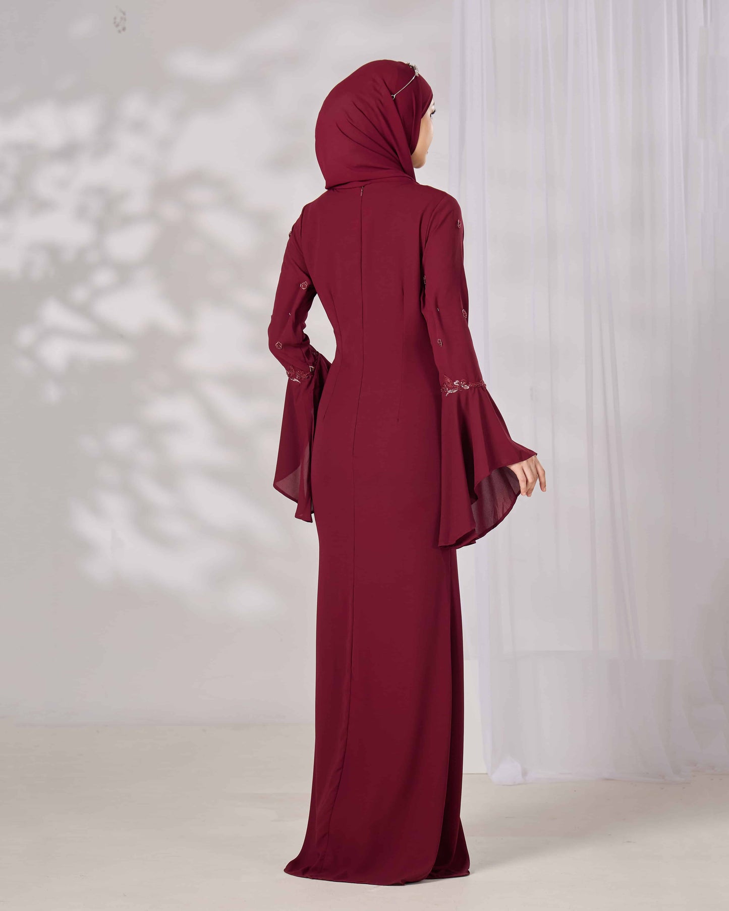 ARISSA DRESS (BURGUNDY)