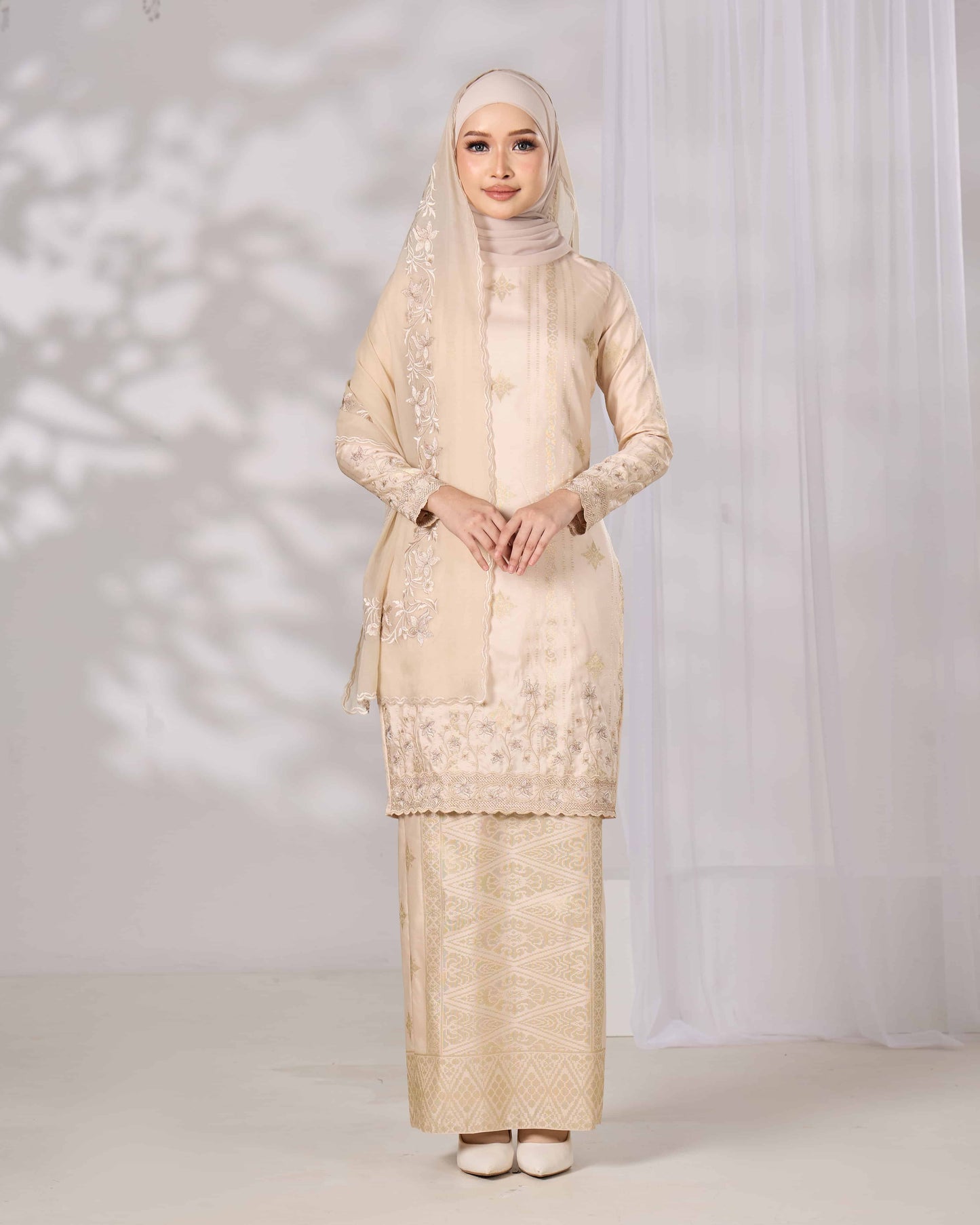 DAHLIA KURUNG (CHAMPAGNE)