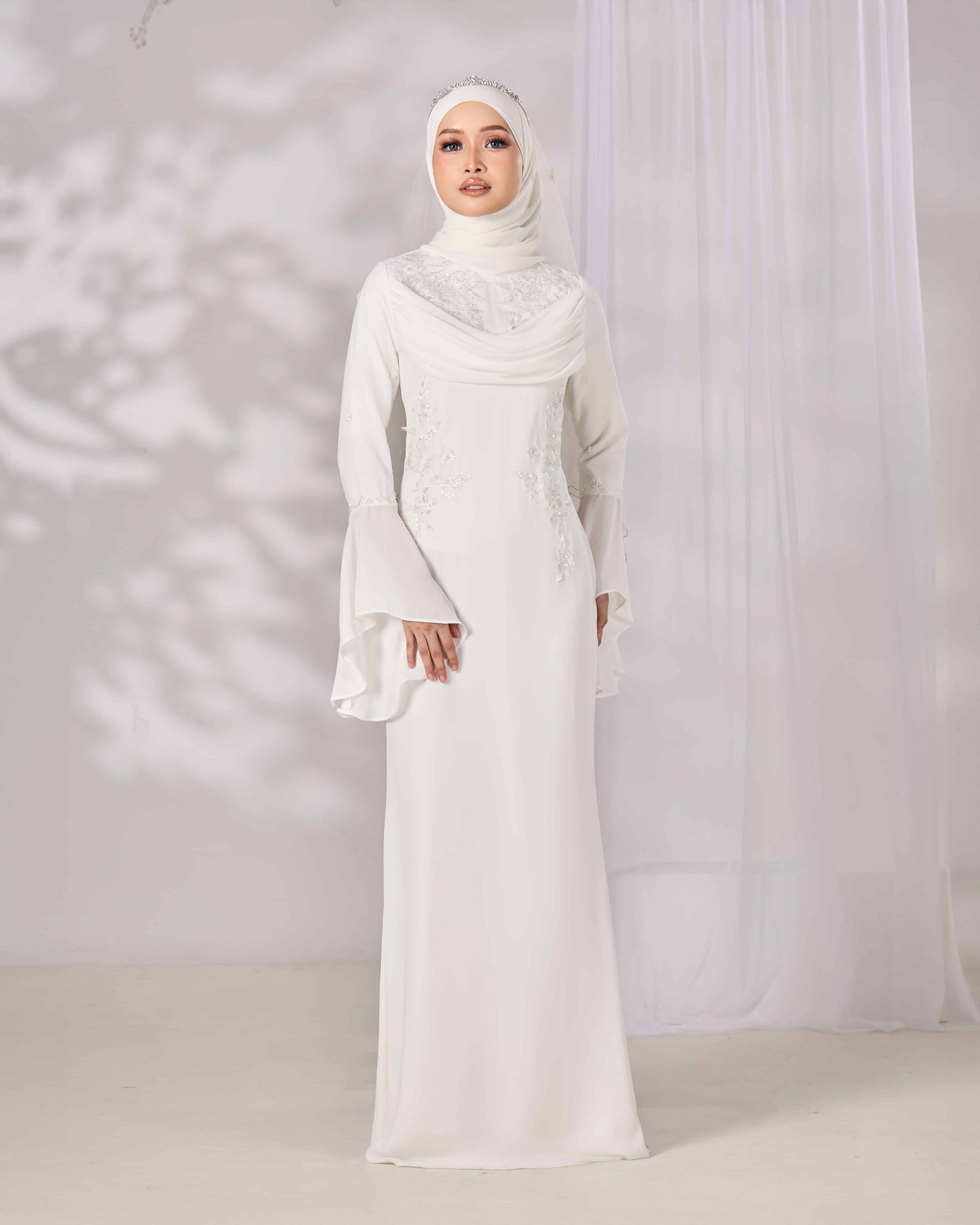 ARISSA DRESS (OFF WHITE)