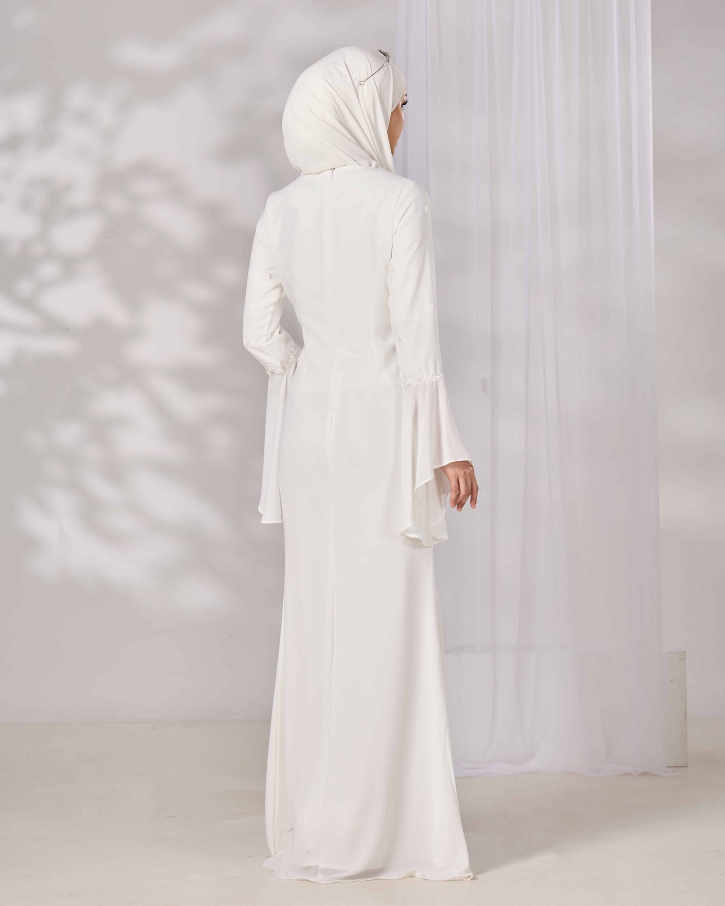 CEMPAKA KURUNG (OFF WHITE)