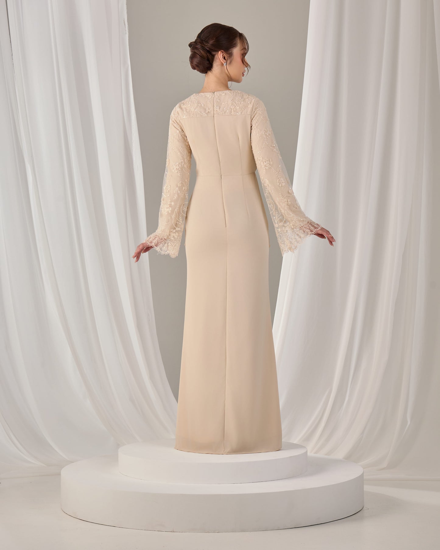 NARISSA DRESS (CHAMPAGNE)