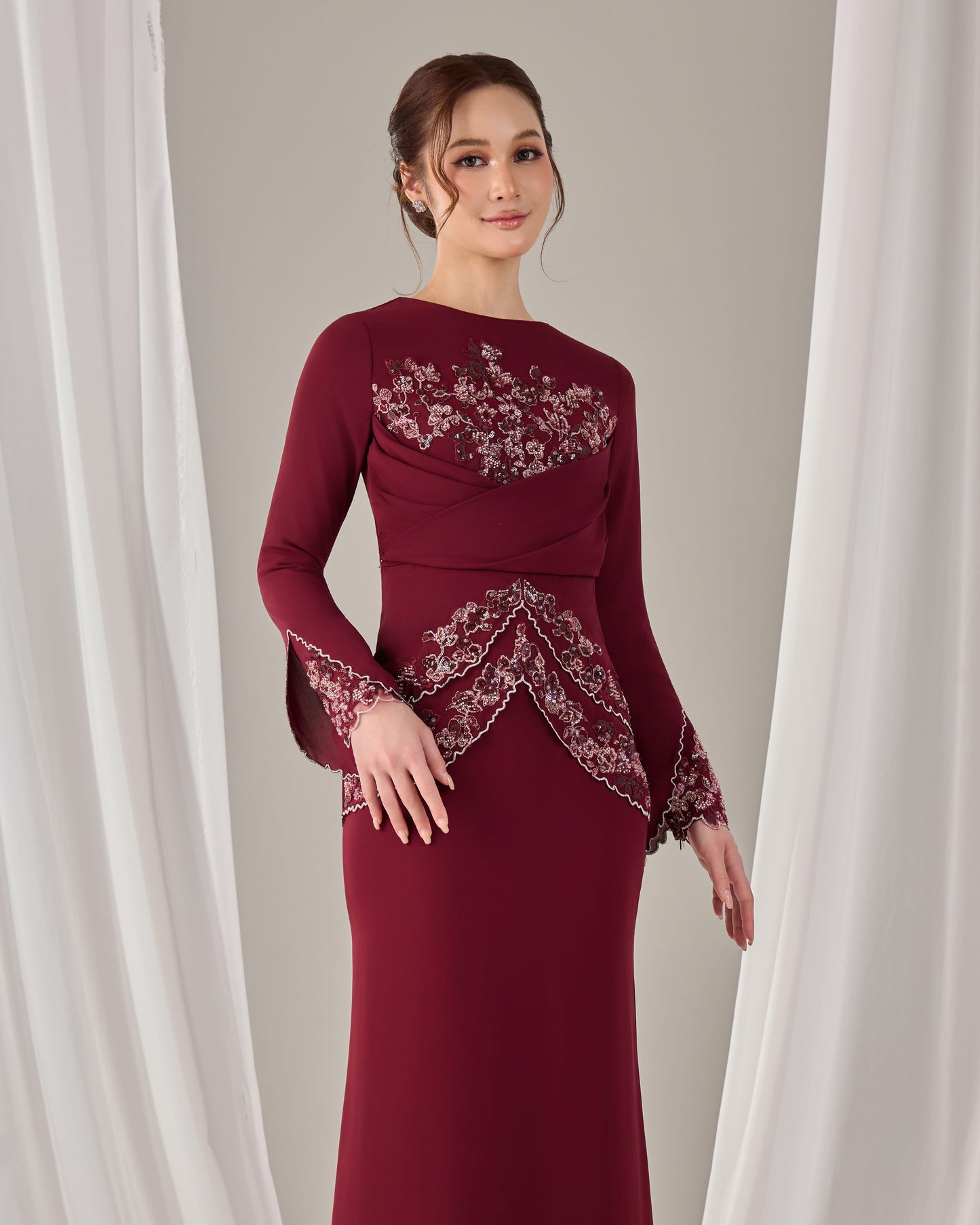 NELLY DRESS (BURGUNDY)
