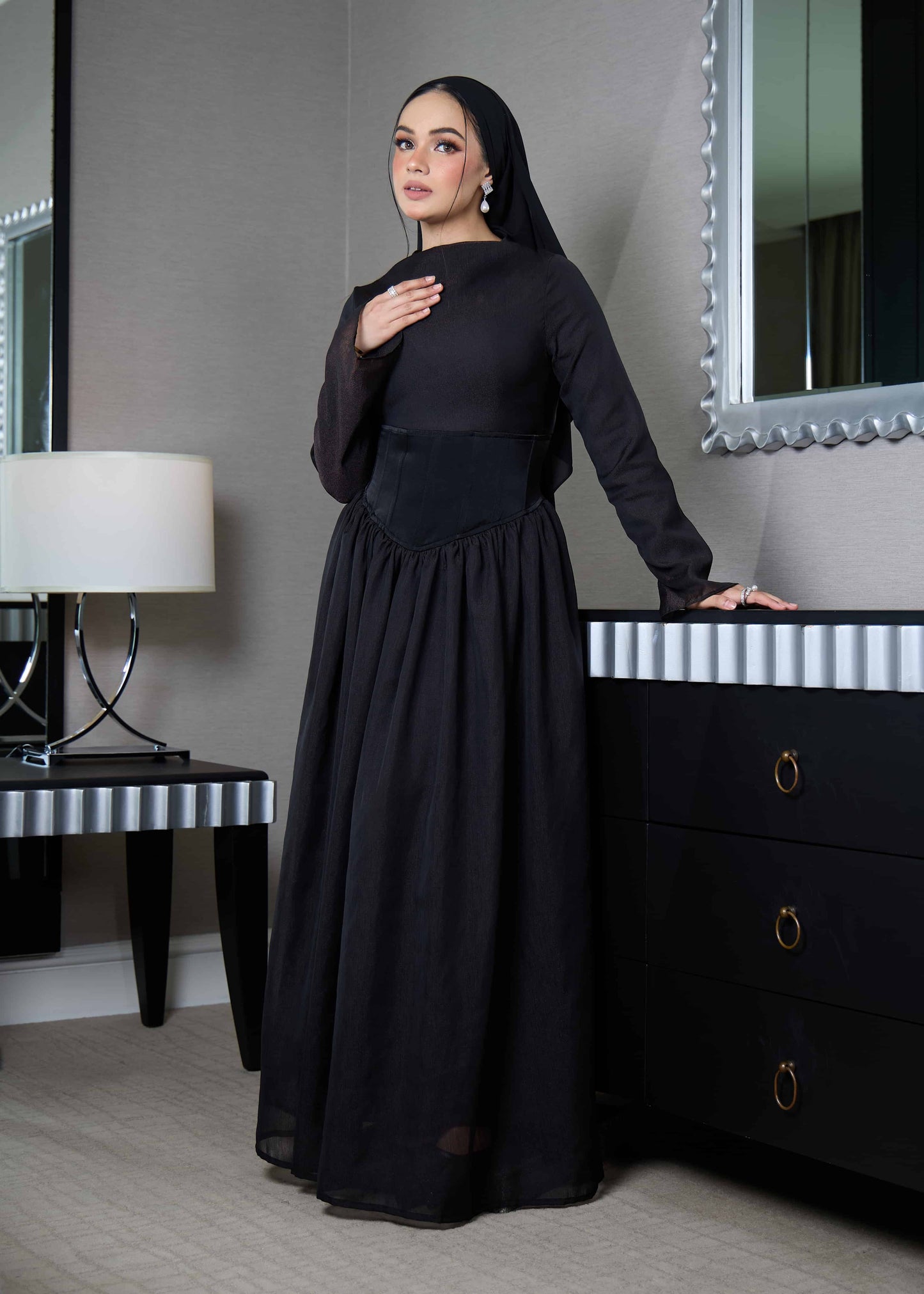 ELSA DRESS (BLACK)