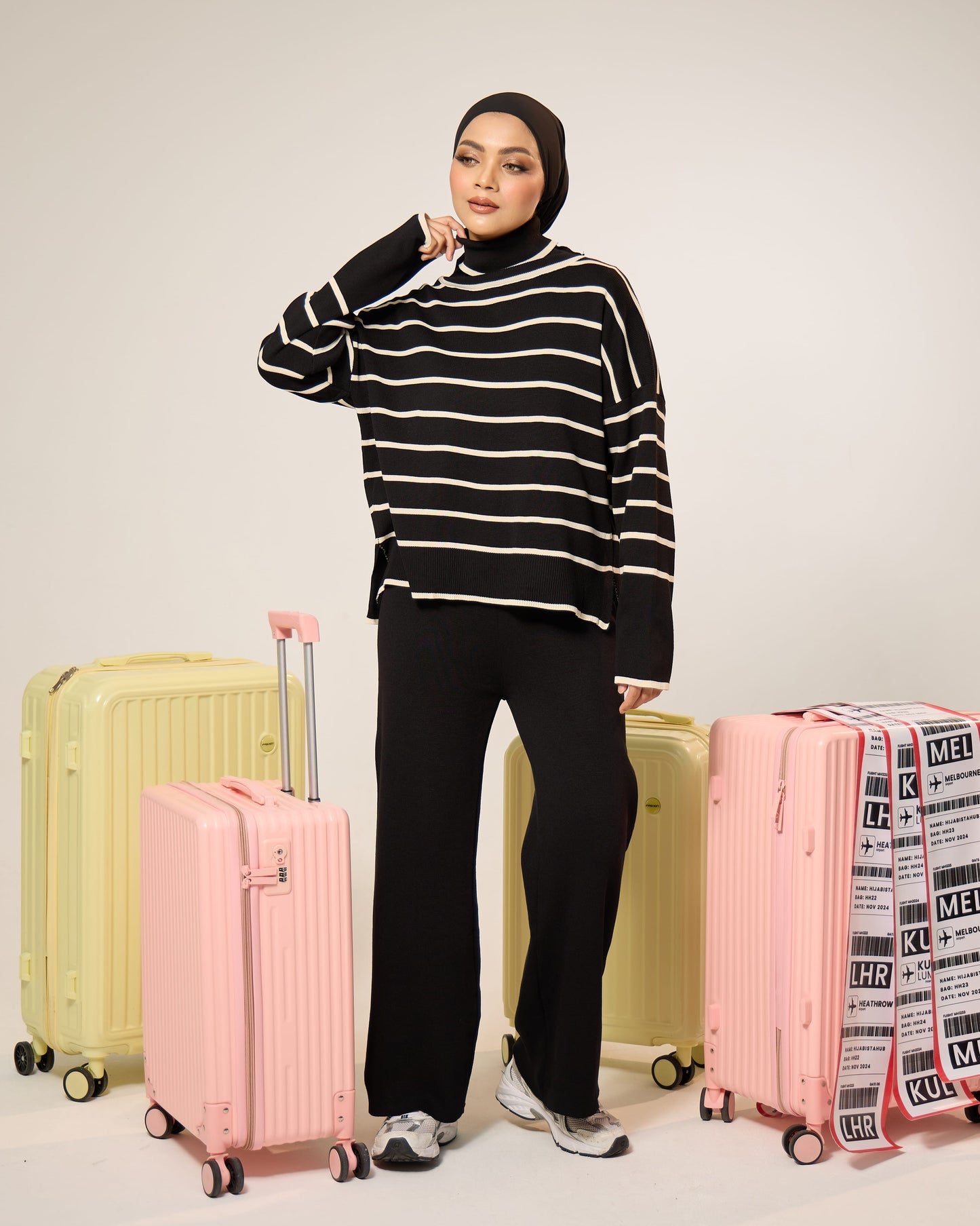 AILY HIGH NECK (BLACK)