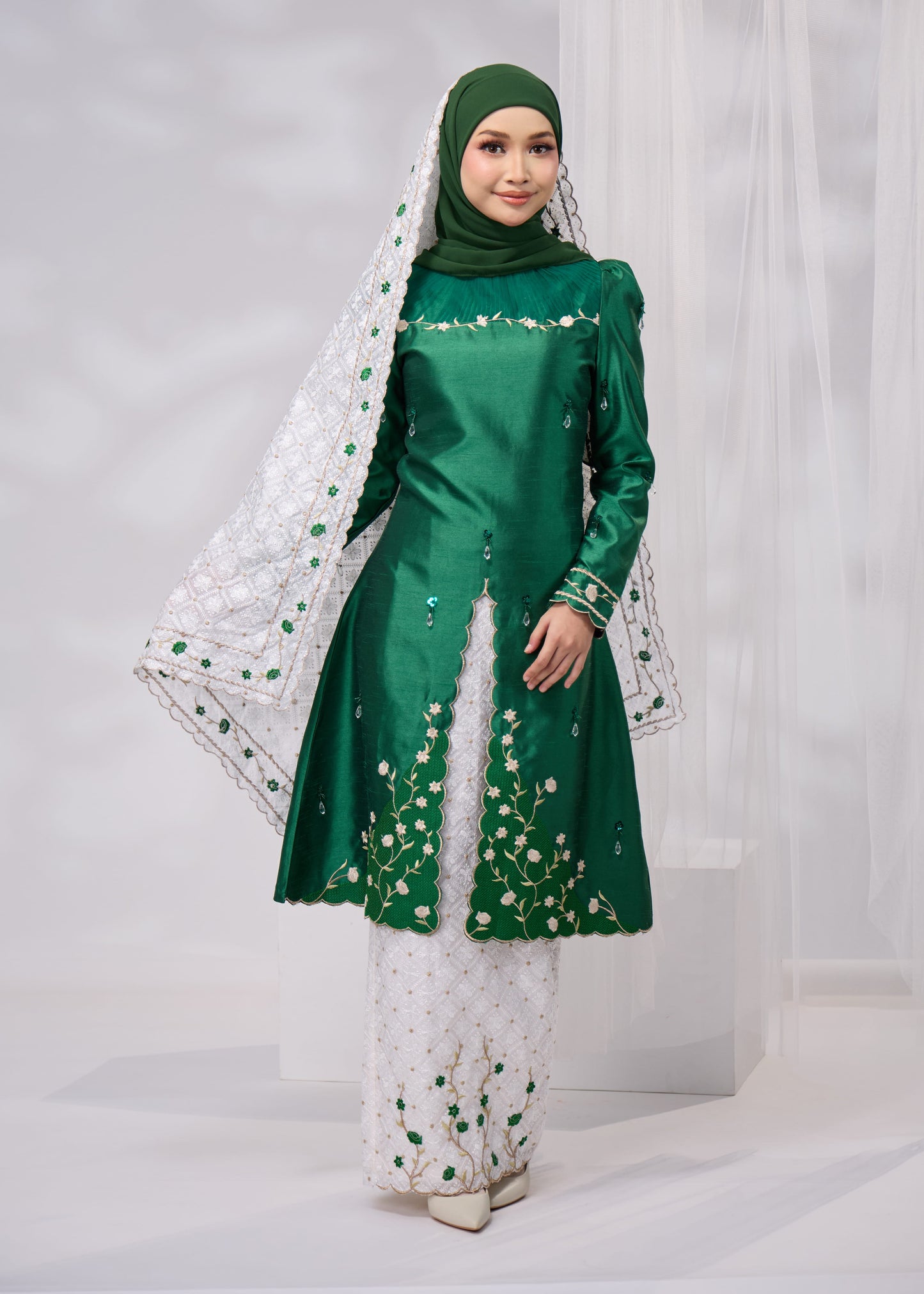 MINOR DEFECT ALANNA KURUNG (EMERALD GREEN)