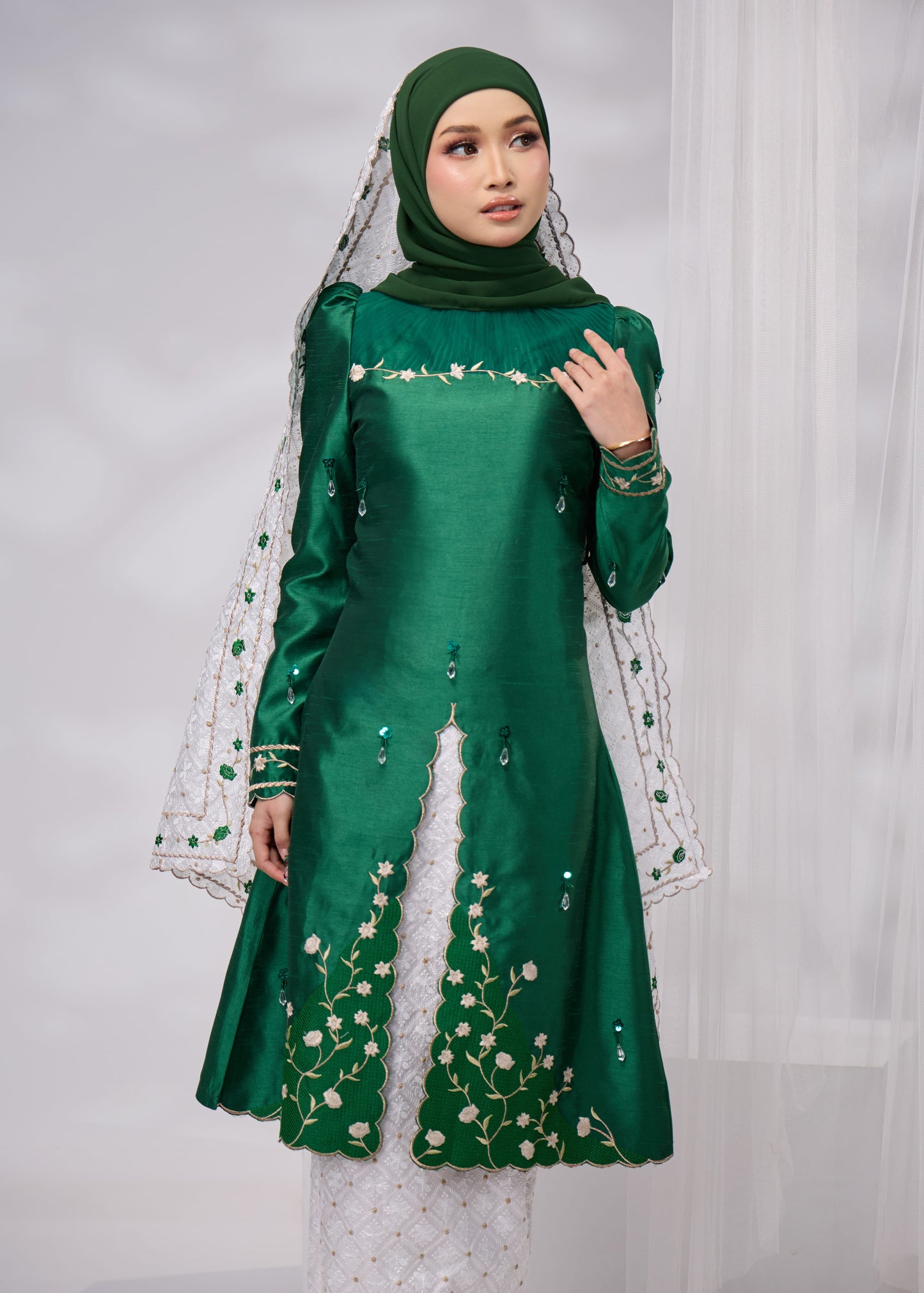 MINOR DEFECT ALANNA KURUNG (EMERALD GREEN)