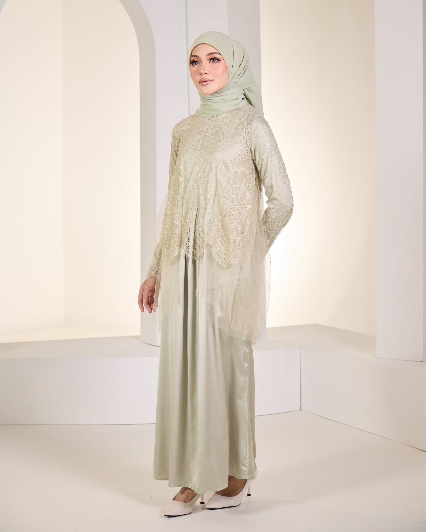 GLENDA DRESS (GREEN TEA)
