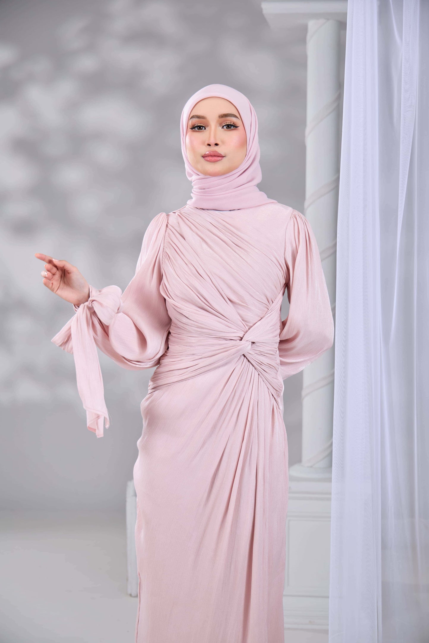 MAHRA DRESS (PINK)