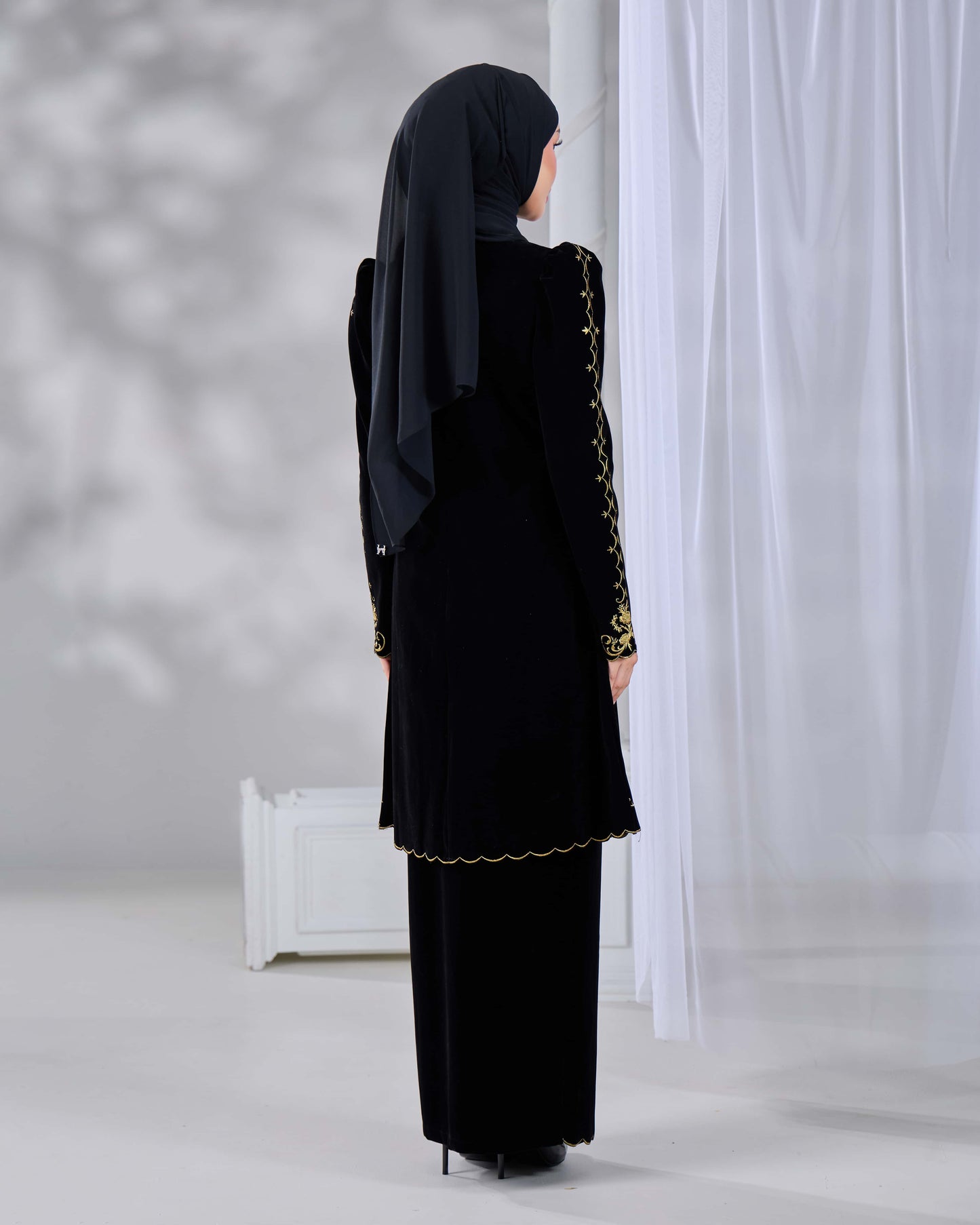 NAIFAH KEBAYA (BLACK)
