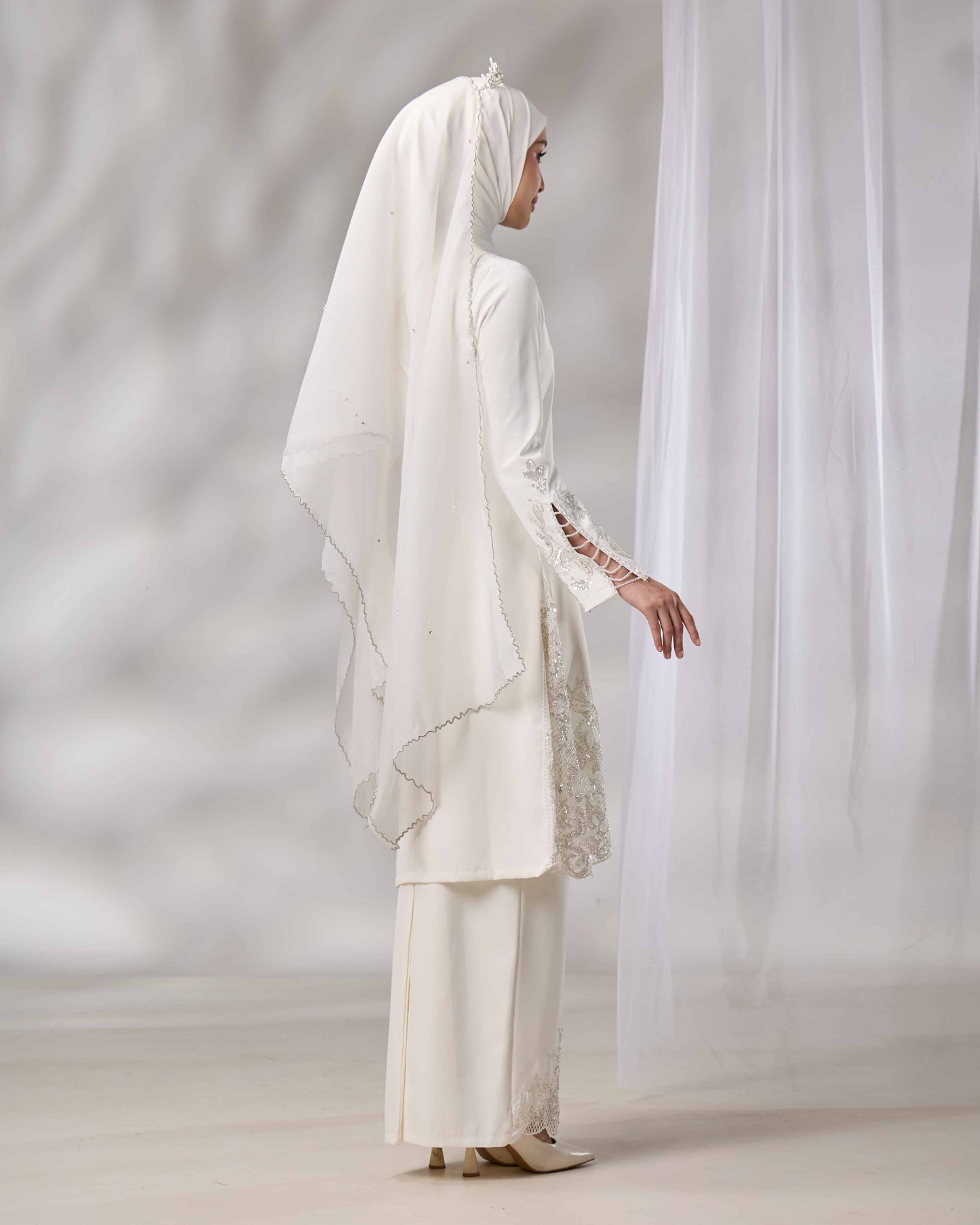 SURI BRIDE KURUNG (OFF WHITE)
