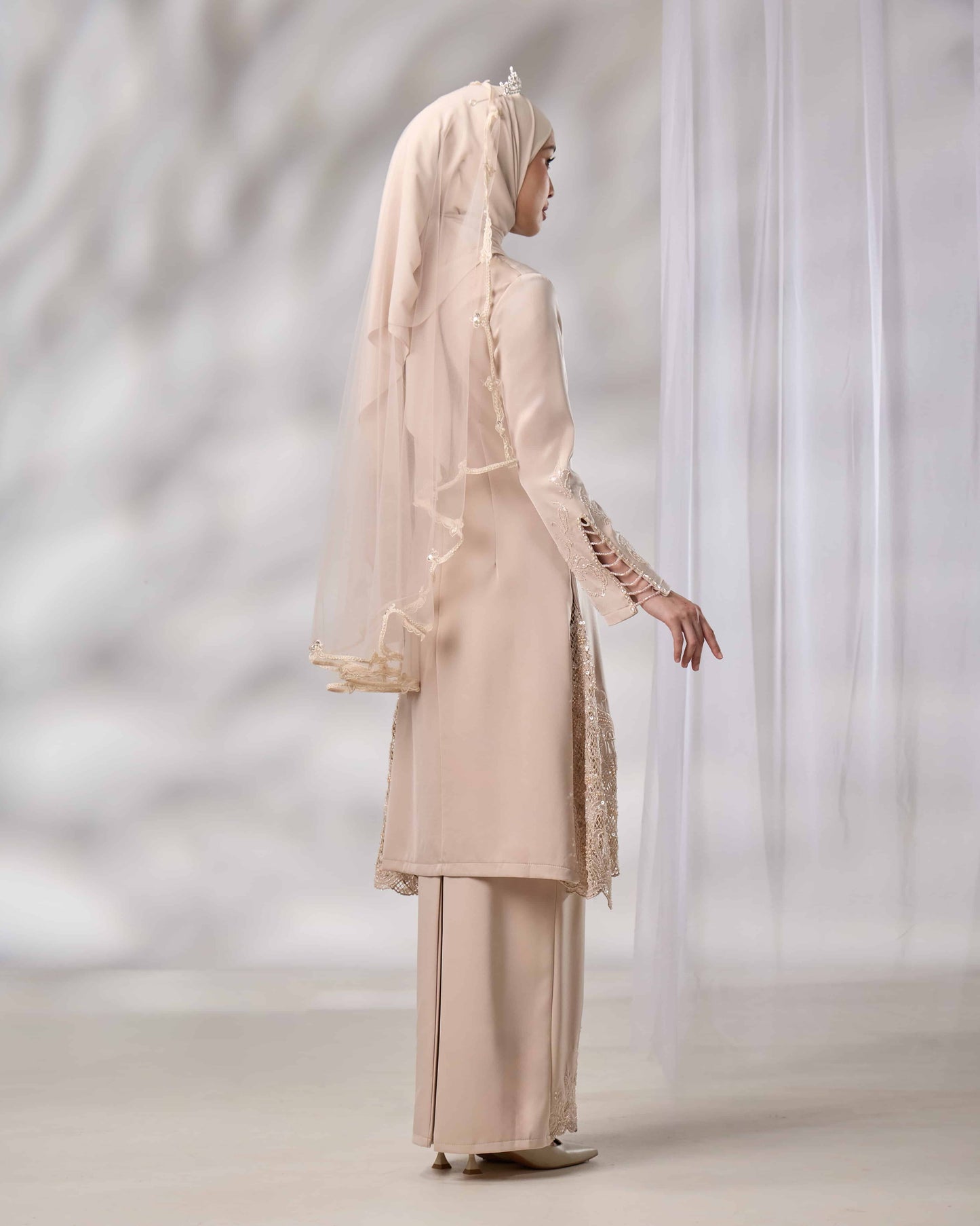 SURI BRIDE KURUNG (CHAMPAGNE)