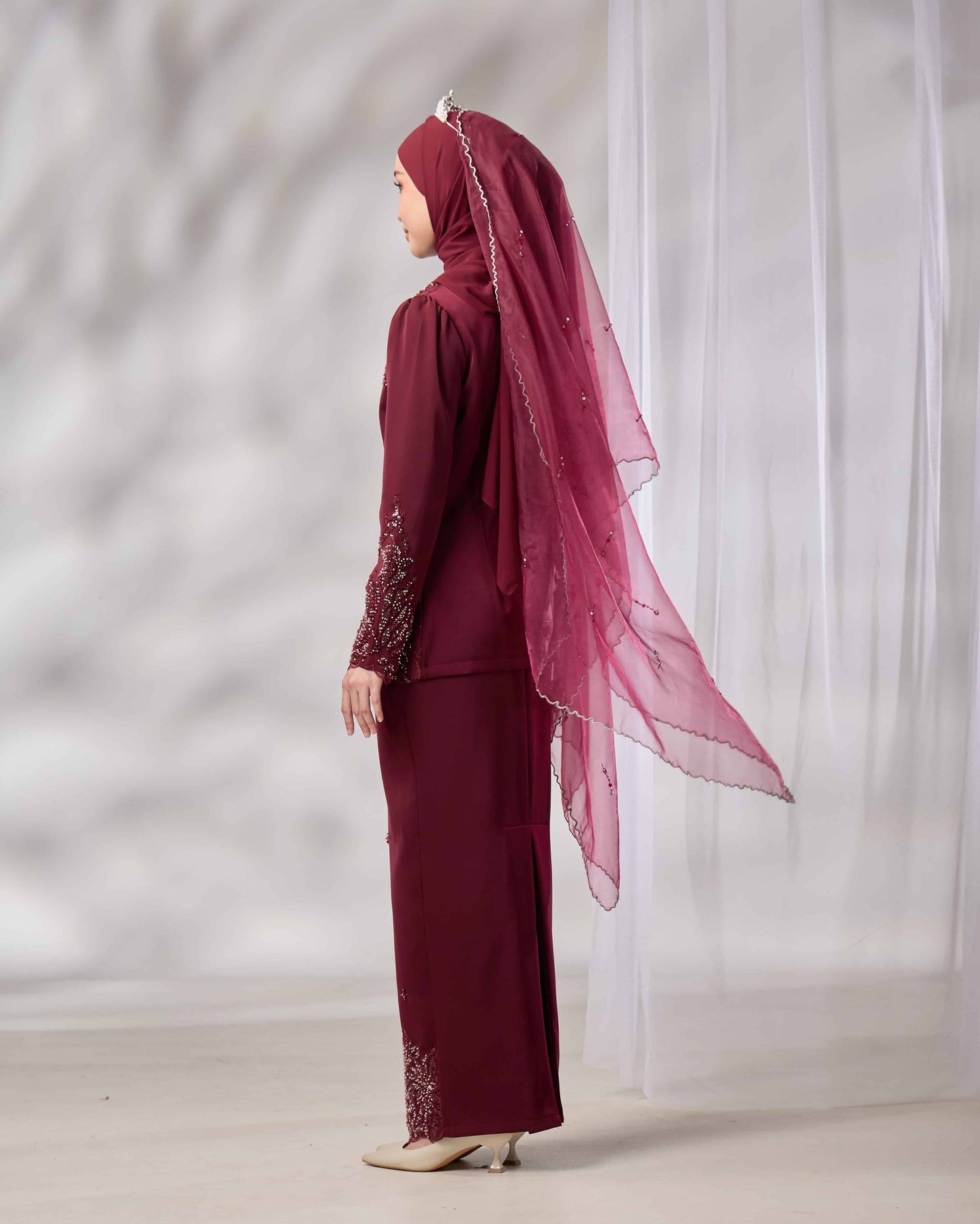 ATHLEA BRIDE KURUNG (BURGUNDY)
