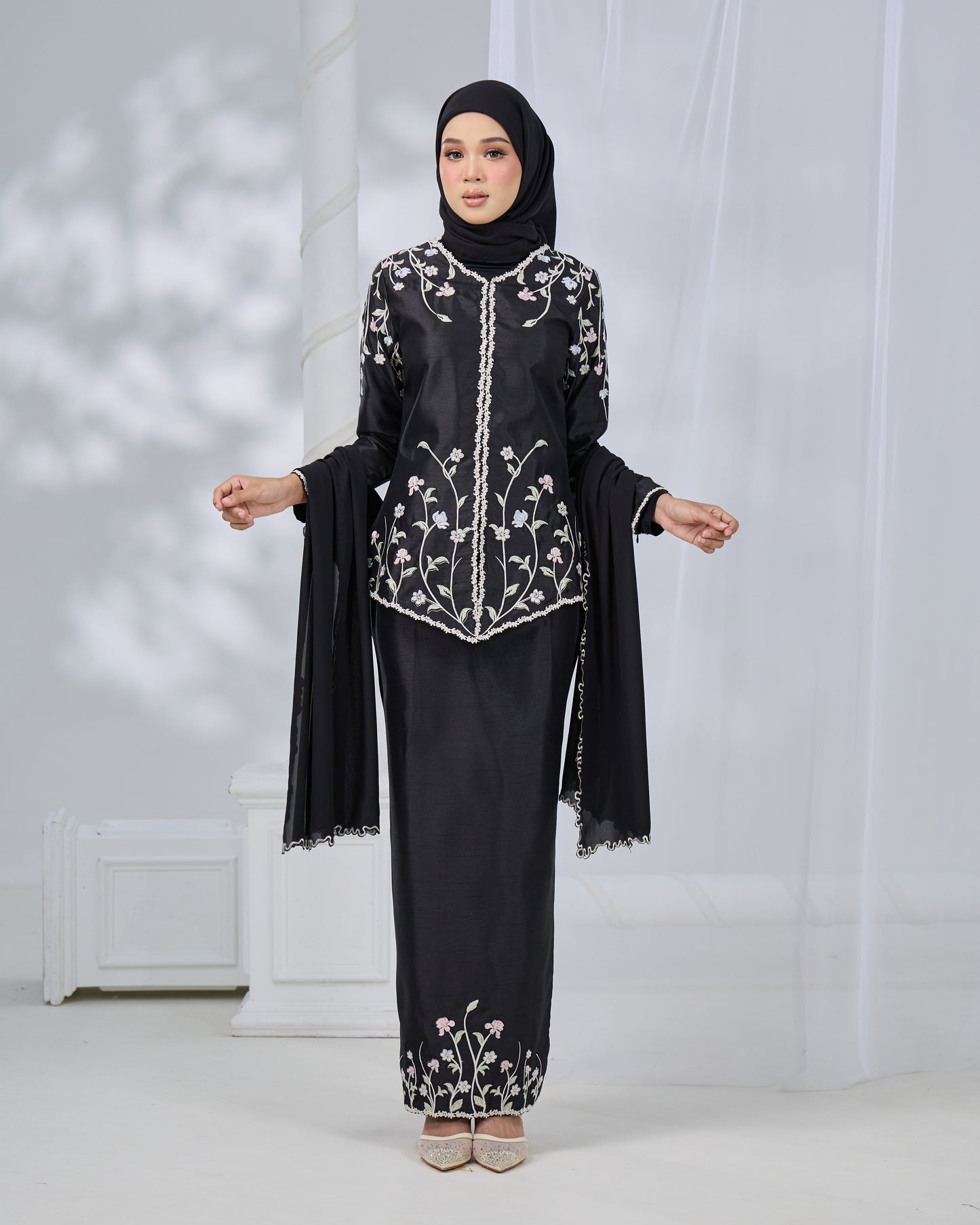 RENAYA MINI KURUNG (BLACK)